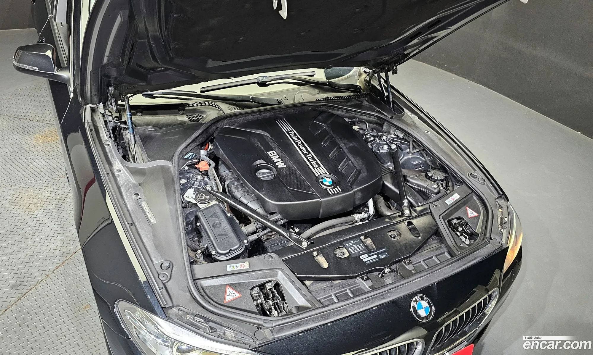 BMW 5 Series F10 520D - фотография 12432205