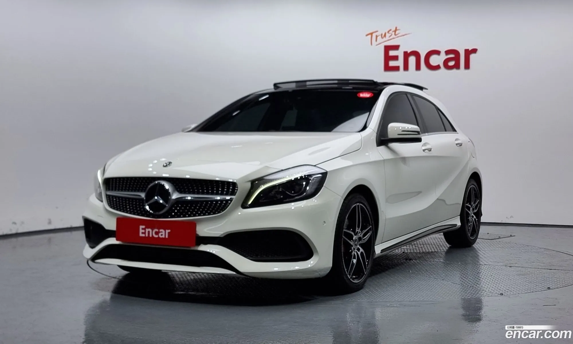 A-Class W176 A200 Amg Line - фотография 1189419