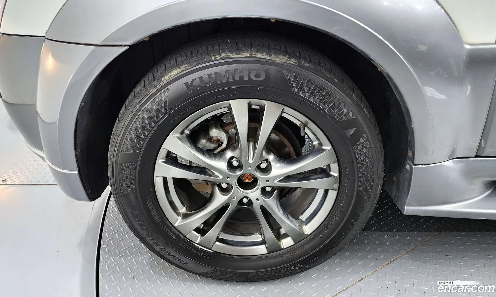 Kg Mobility Ssangyong Super Rexton 2Wd Rx4 Top-Of-The-Line Model - фотография 6915538