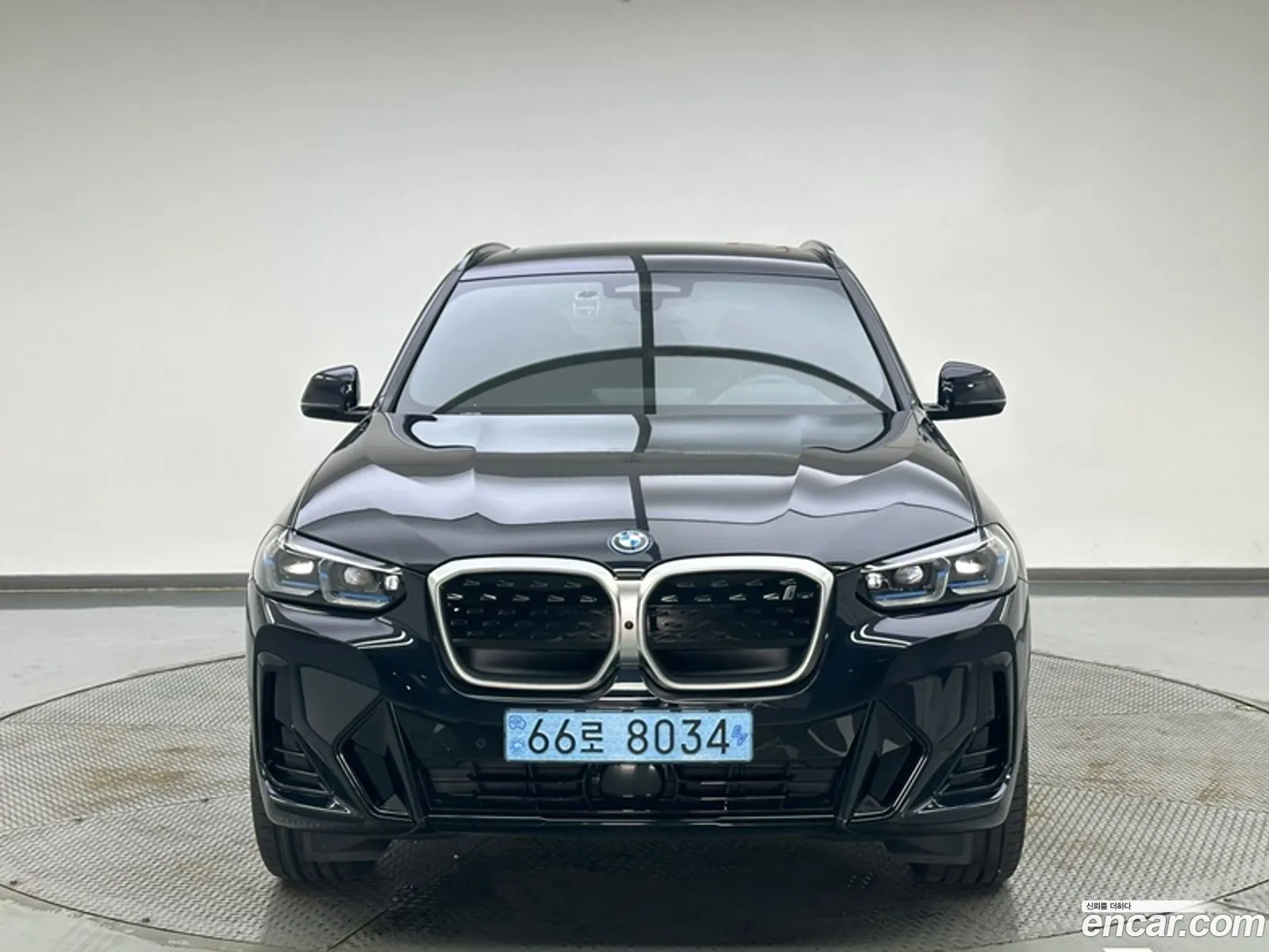 BMW Ix3 M Sport - фотография 726761
