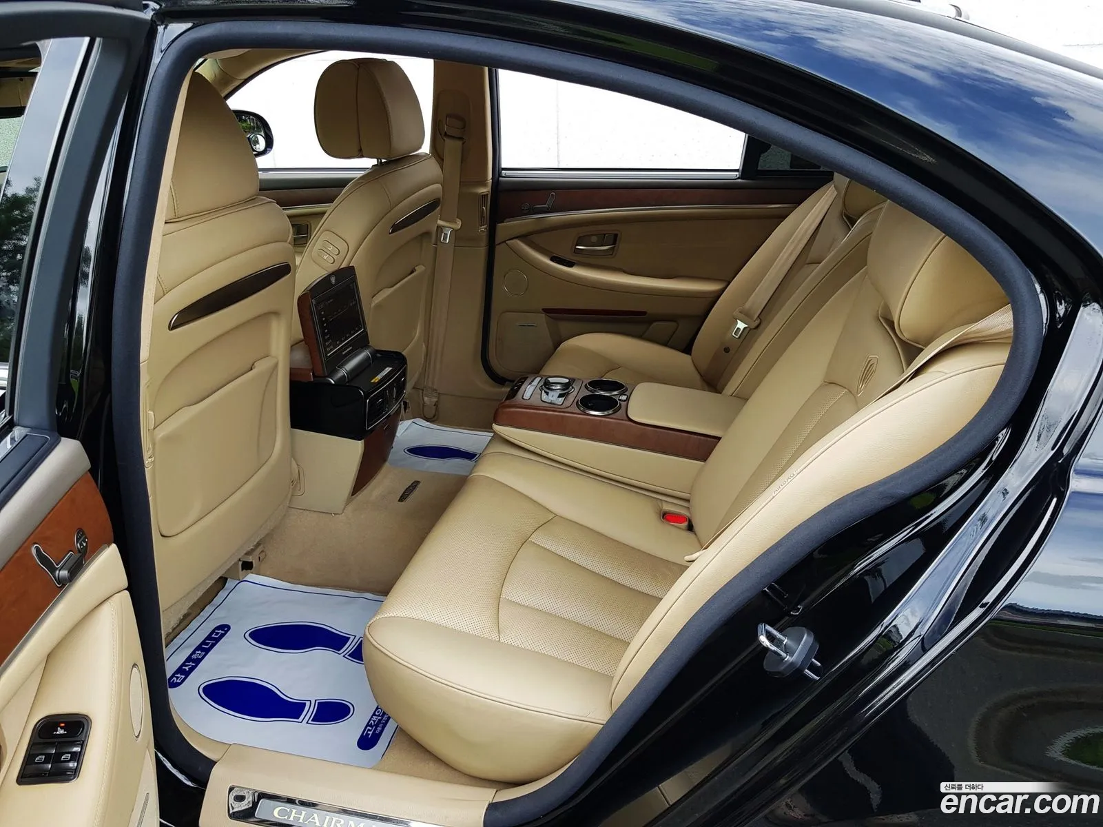 Kg Mobility Ssangyong New Chairman W Cw700 4Tronic Prestige - фотография 6915511