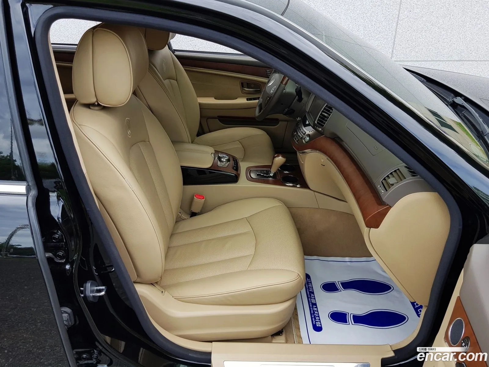 Kg Mobility Ssangyong New Chairman W Cw700 4Tronic Prestige - фотография 6915514