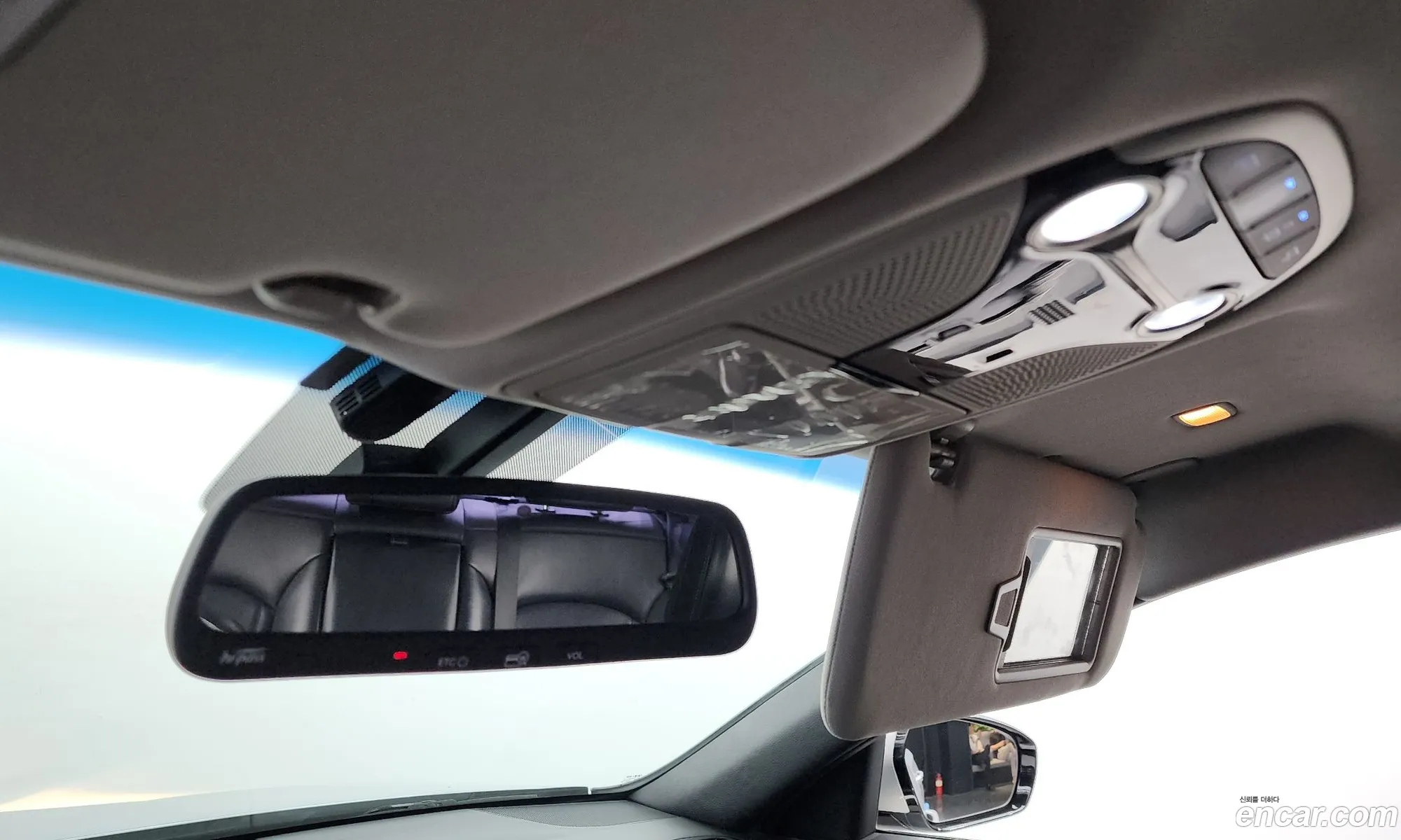 Grandeur Ig 30 Lpi Taxi Type Best Type - фотография 11600281
