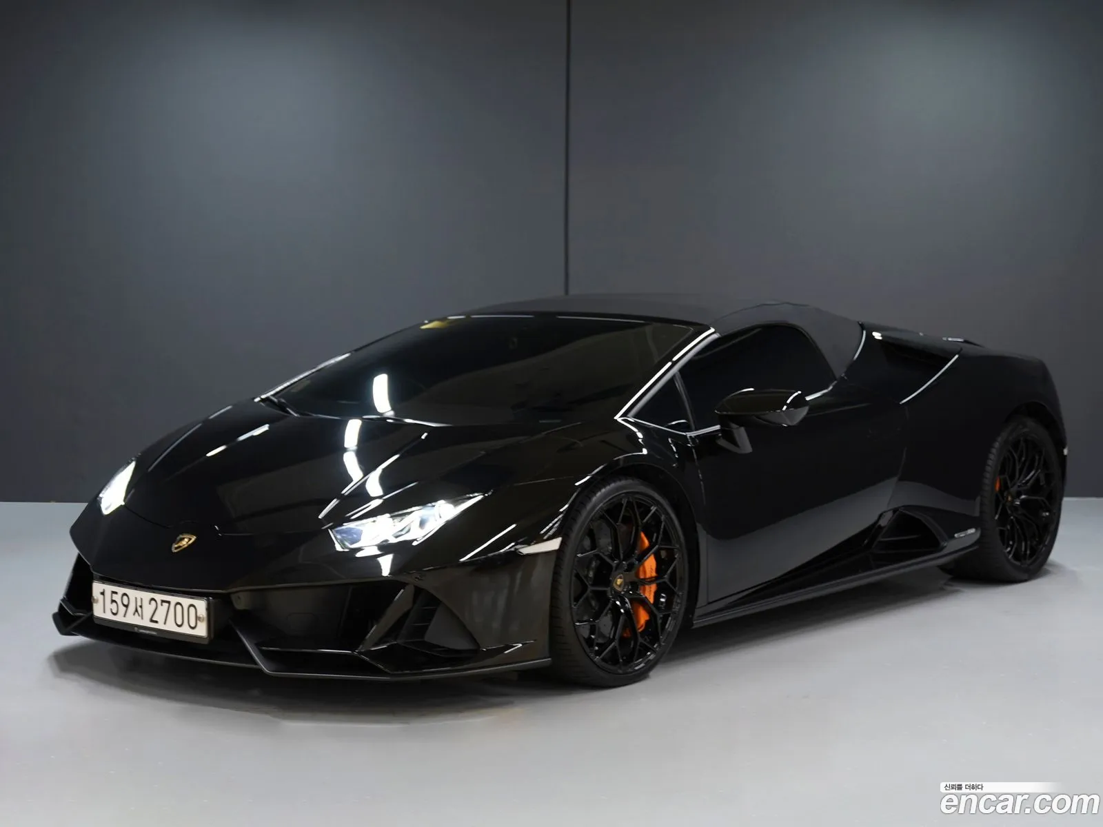 Lamborghini Huracan Lp640-4 Evo Spyder - фотография 3721394