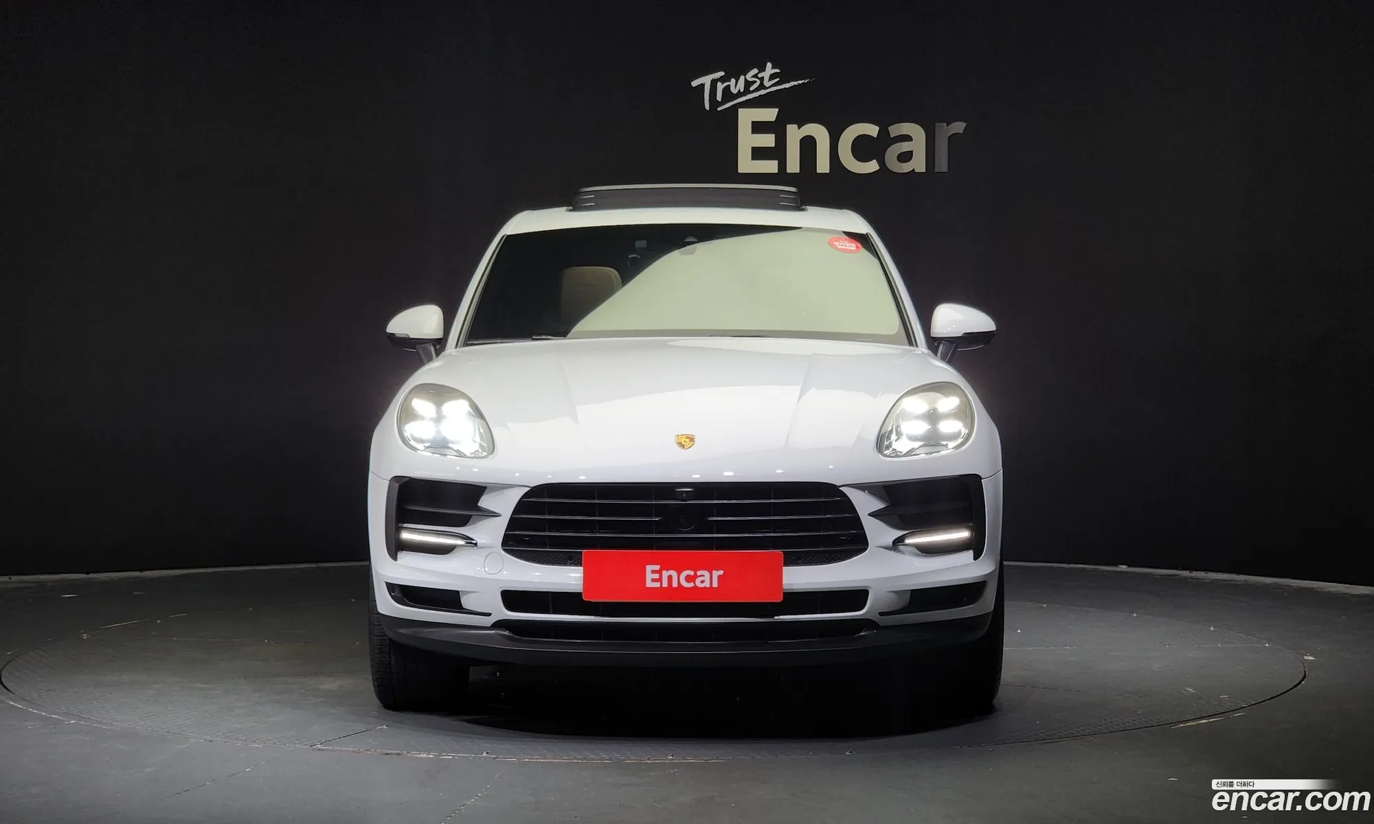 Porsche Macan 20 95B - фотография 924742
