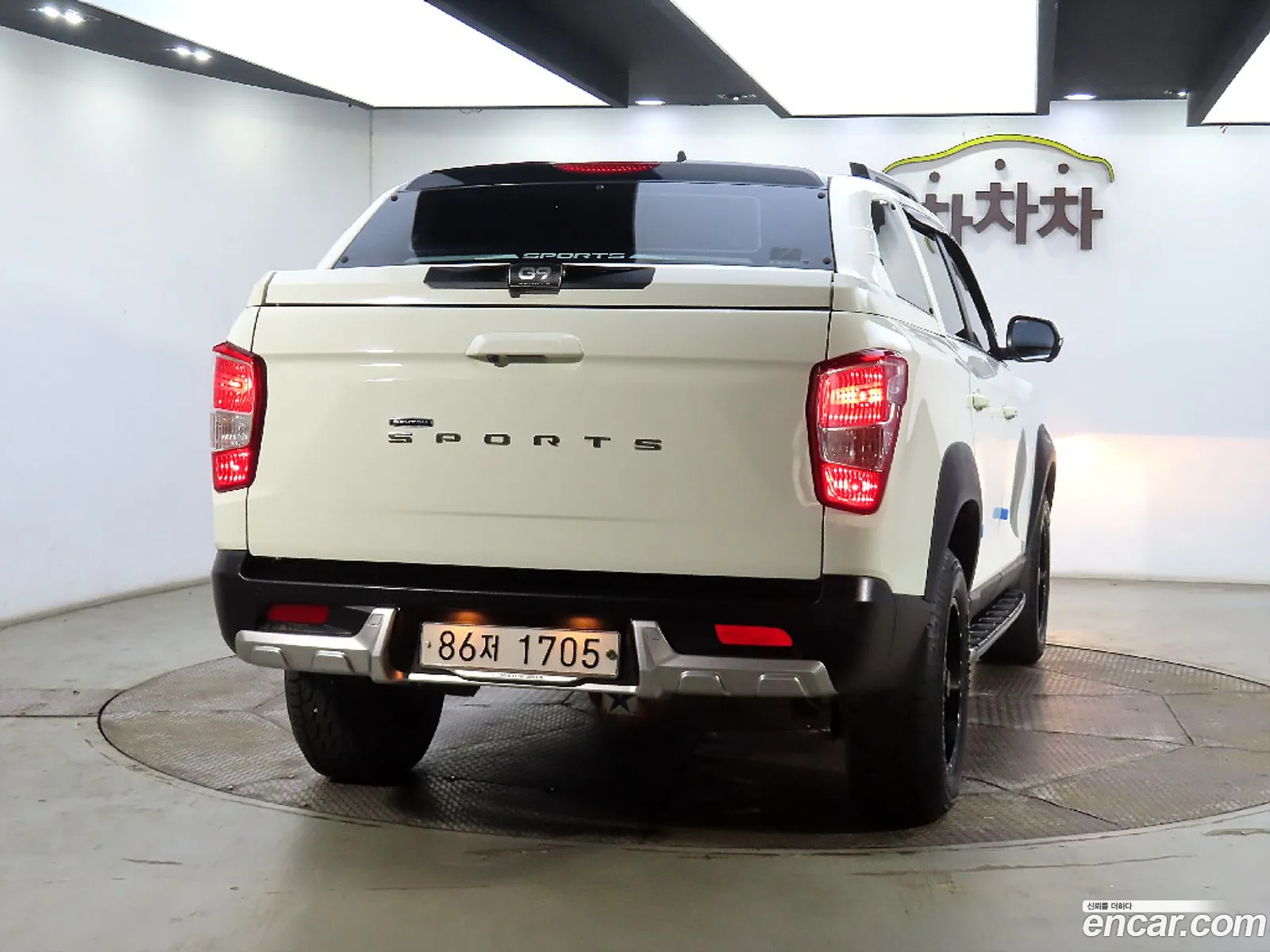 Kg Mobility Ssangyong Rexton Sports Diesel 22 4Wd Prestige - фотография 4737020