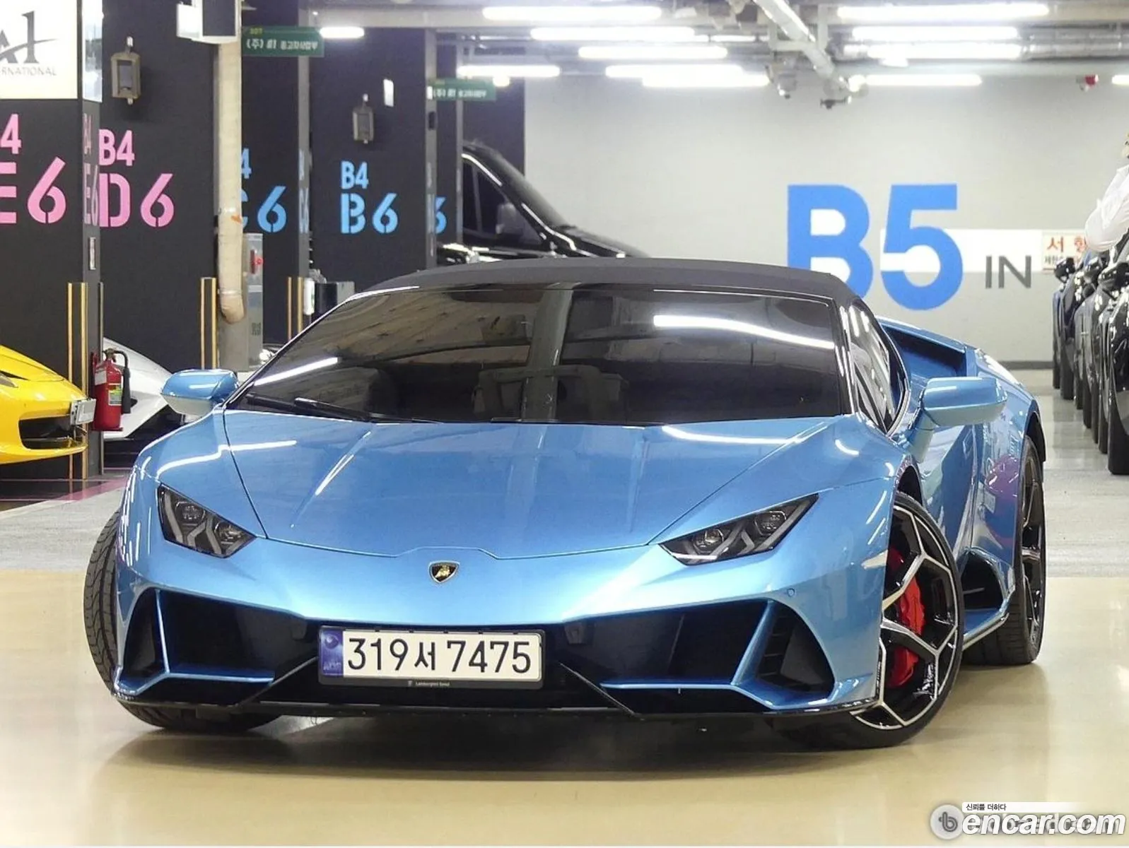 Lamborghini Huracan Lp640-4 Evo Spyder - фотография 3730196