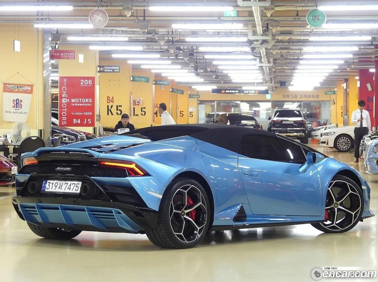 Lamborghini Huracan Lp640-4 Evo Spyder - фотография 3730198