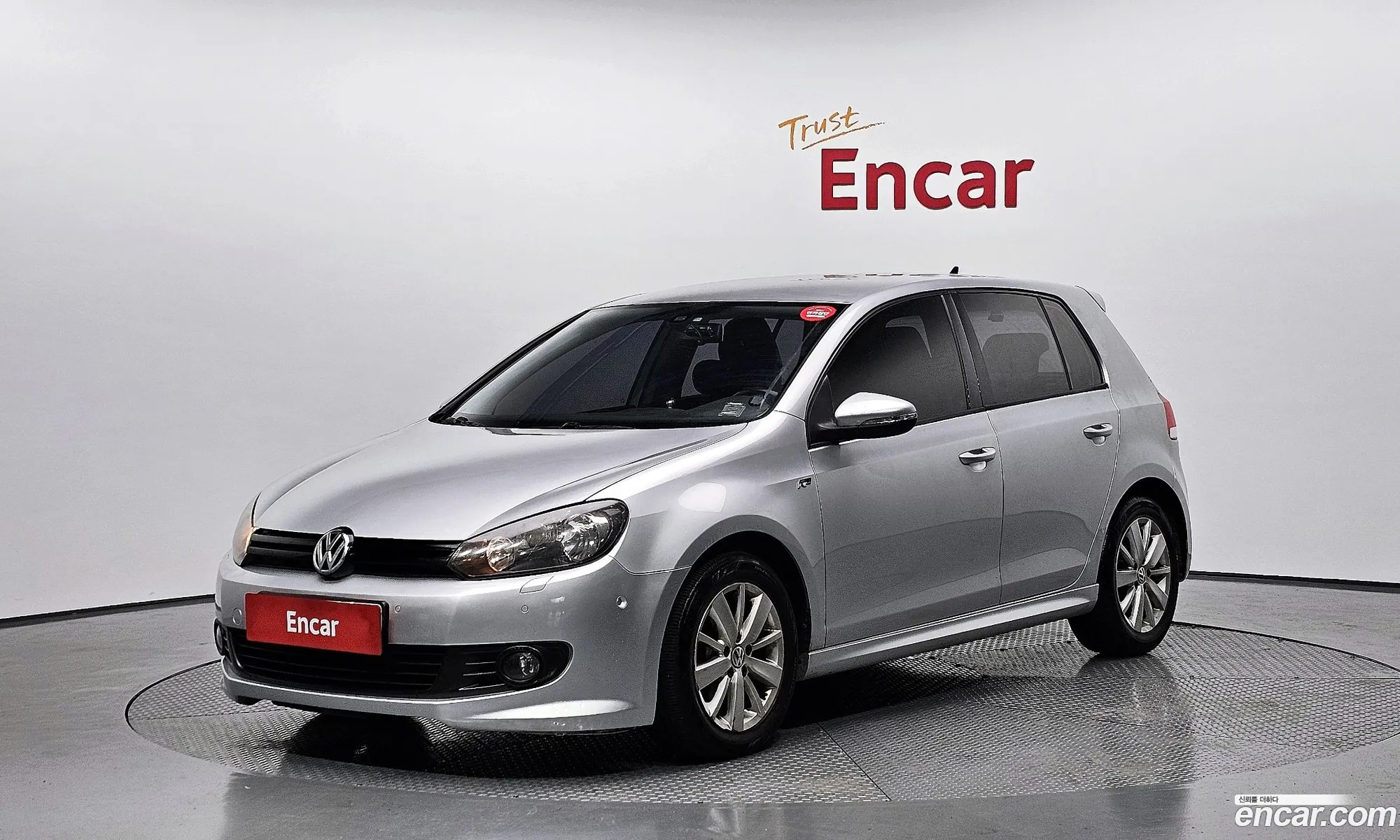 Volkswagen Golf 6Th Generation 16 Tdi Bluemotion Style Edition - фотография 12392939
