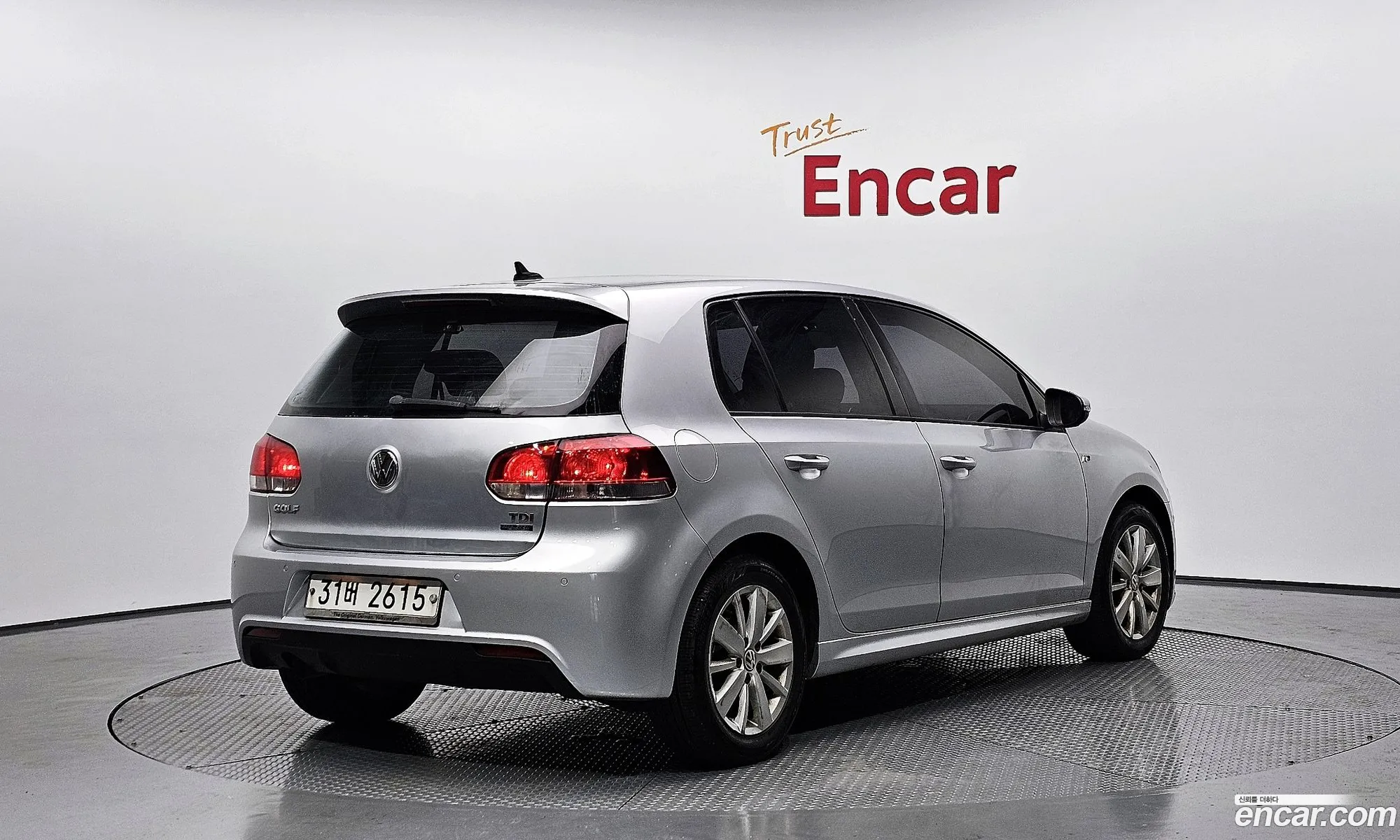 Volkswagen Golf 6Th Generation 16 Tdi Bluemotion Style Edition - фотография 12392940