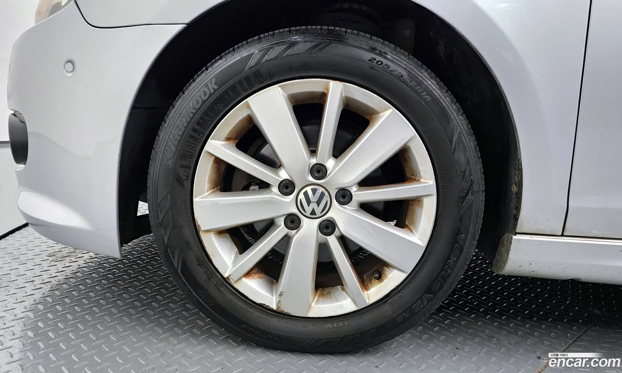 Volkswagen Golf 6Th Generation 16 Tdi Bluemotion Style Edition - фотография 12392943