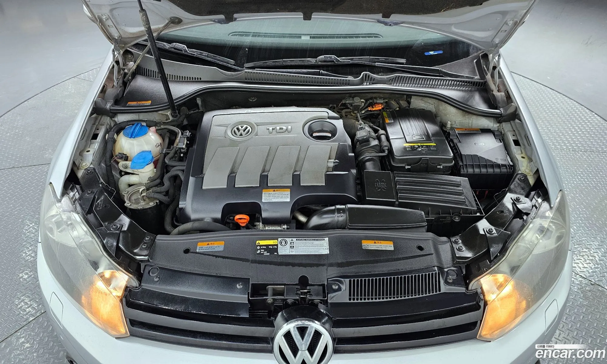 Volkswagen Golf 6Th Generation 16 Tdi Bluemotion Style Edition - фотография 12392944