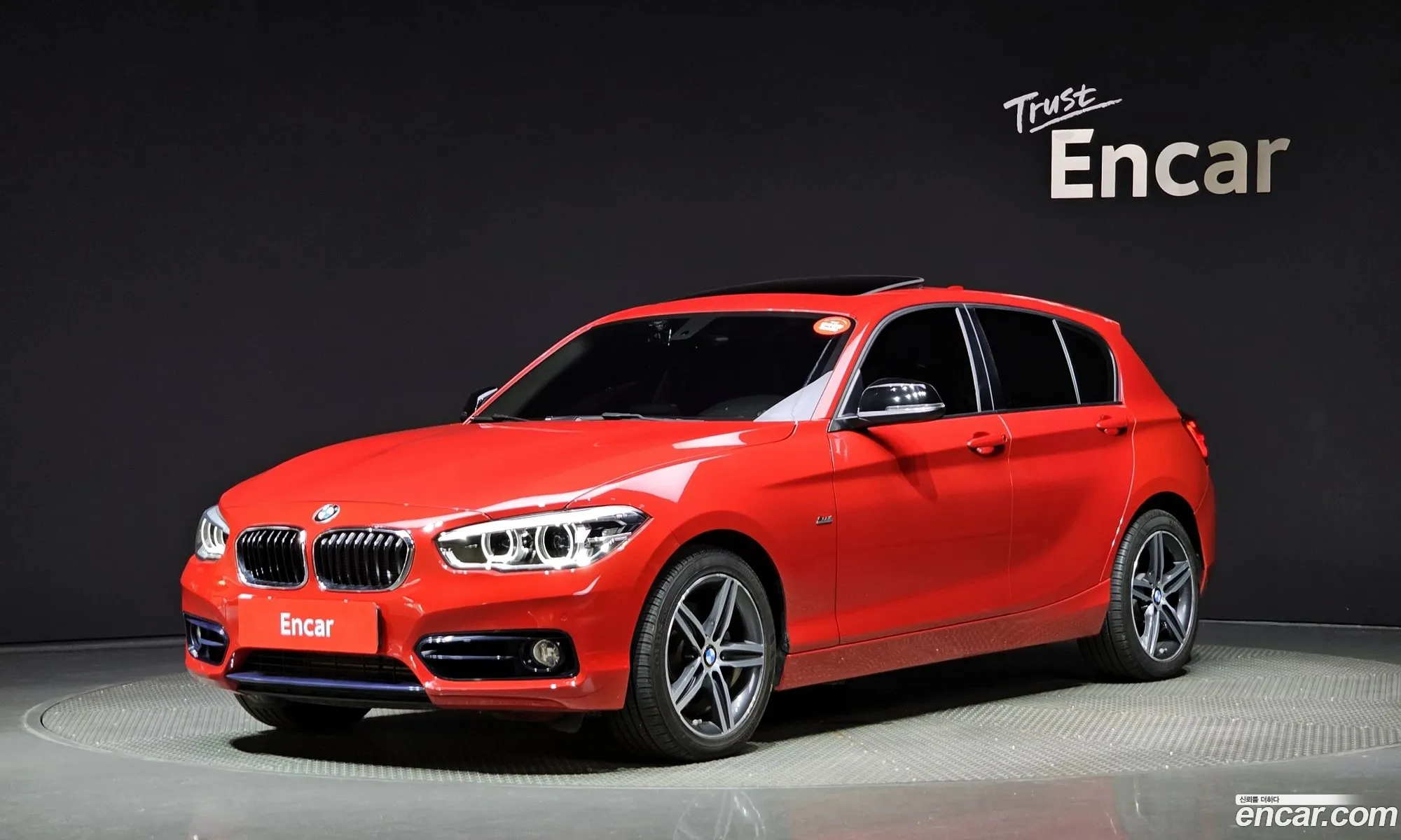 BMW 1 Series F20 118D Sports 5-Door - фотография 892407