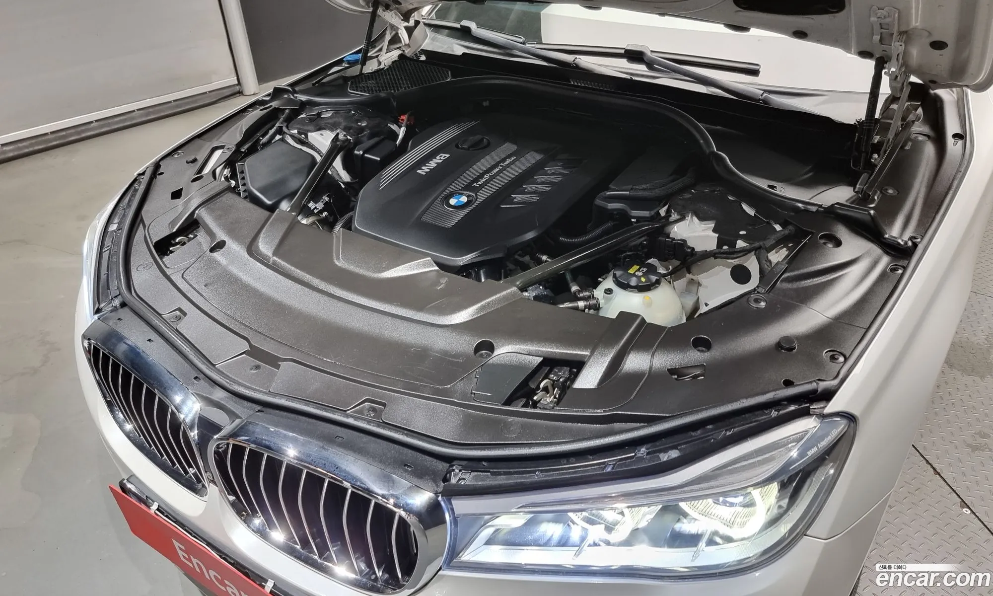 BMW 7 Series G11 730Ld xDrive - фотография 892374