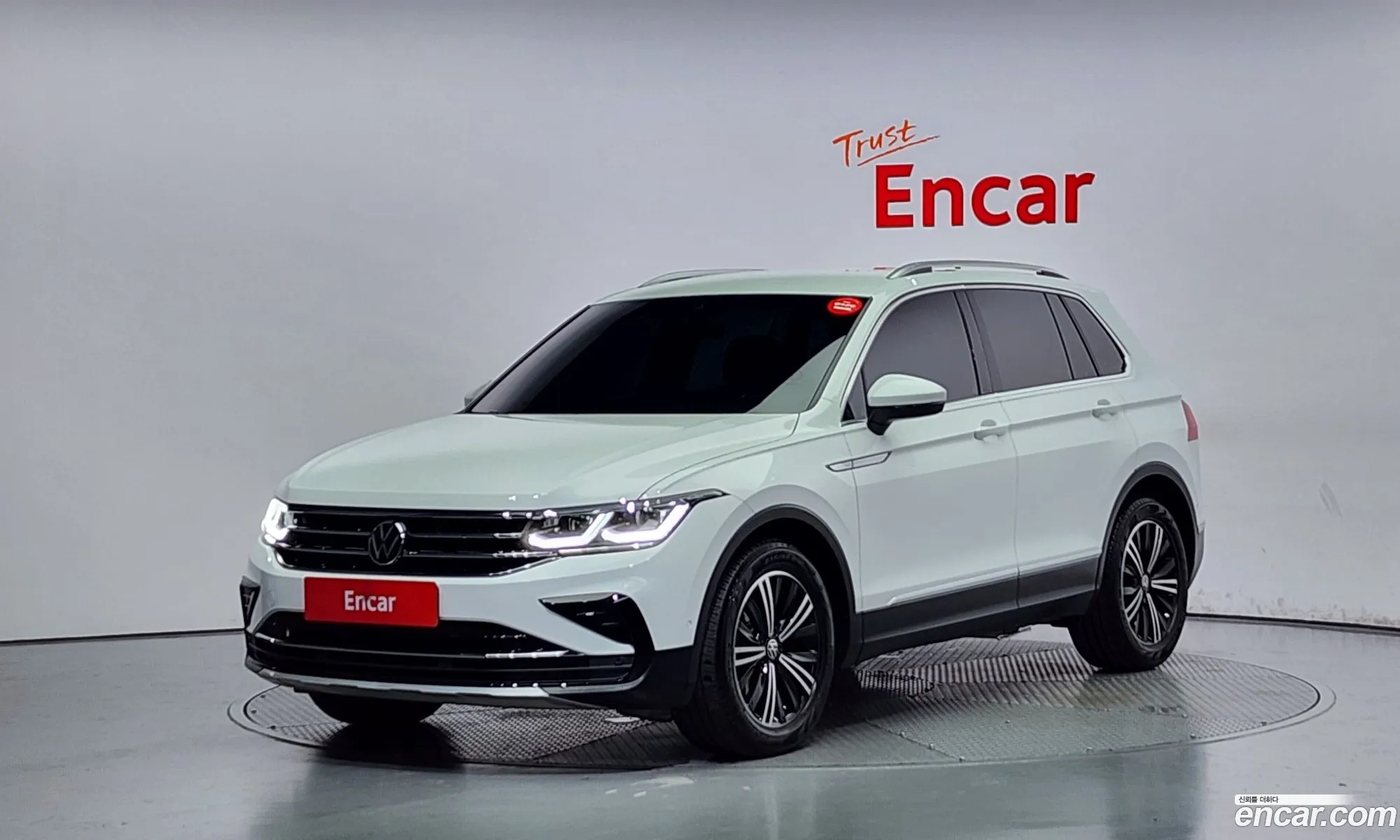 Volkswagen Tiguan 2Nd Generation 20 Tdi Premium - фотография 12385498