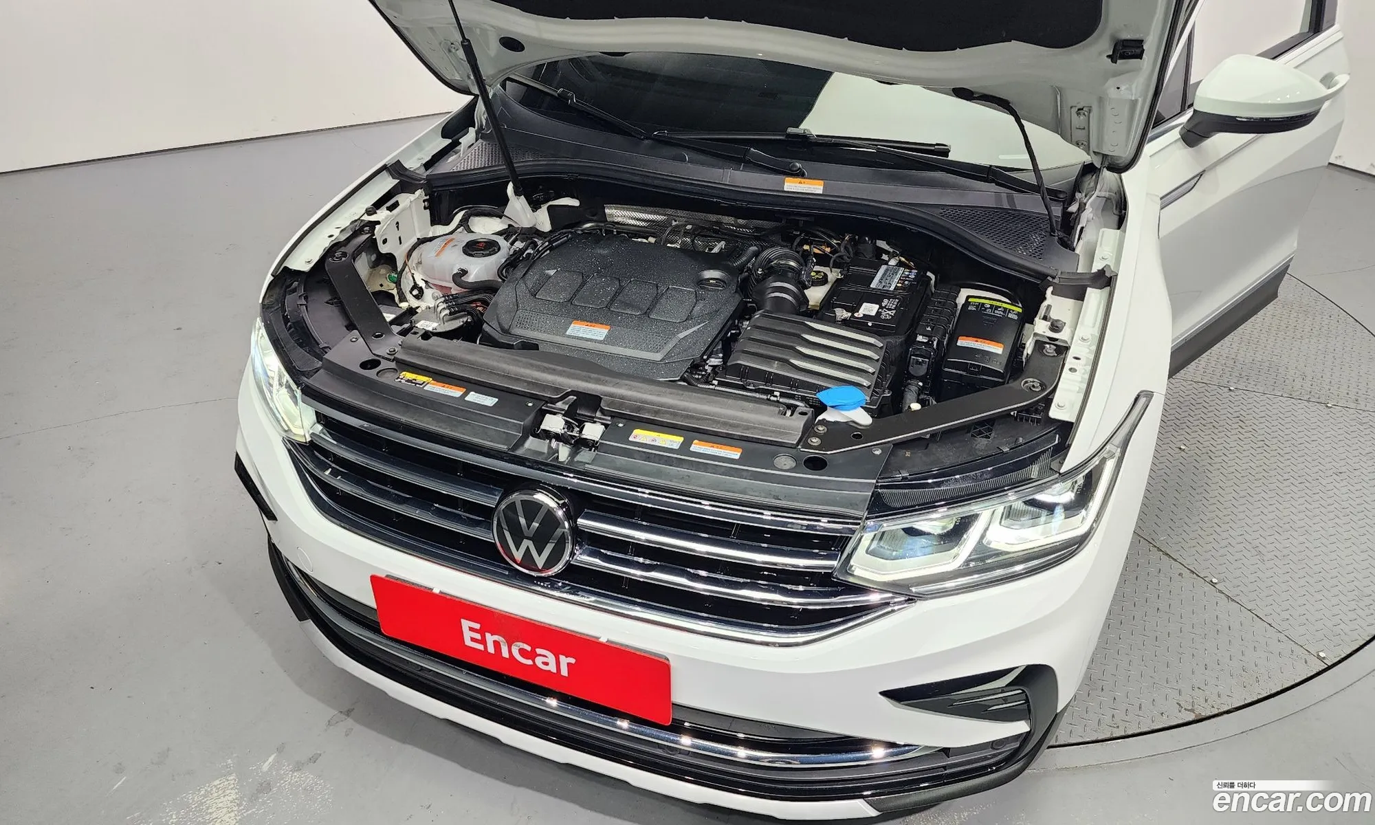 Volkswagen Tiguan 2Nd Generation 20 Tdi Premium - фотография 12385503