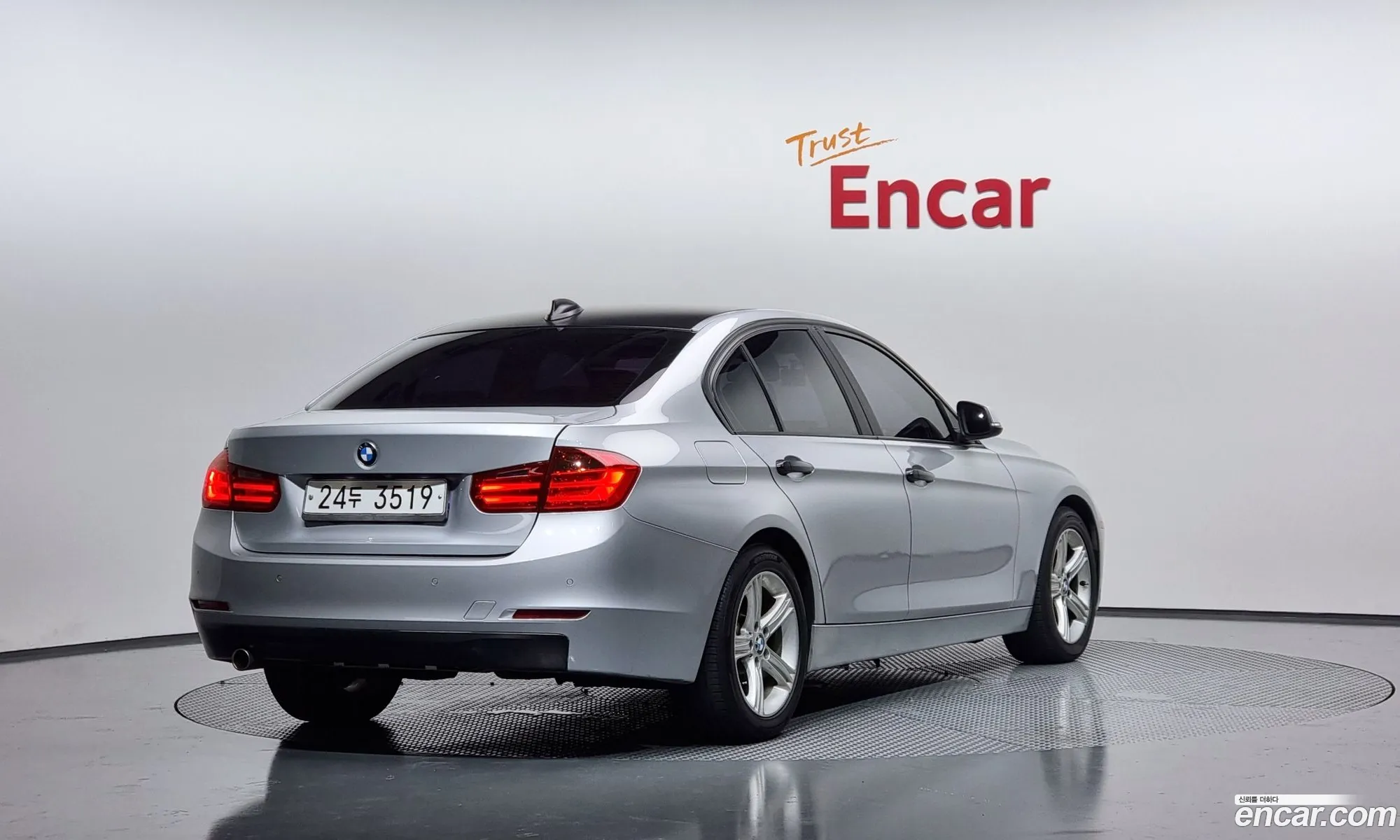 BMW 3 Series F30 320D xDrive - фотография 11788283