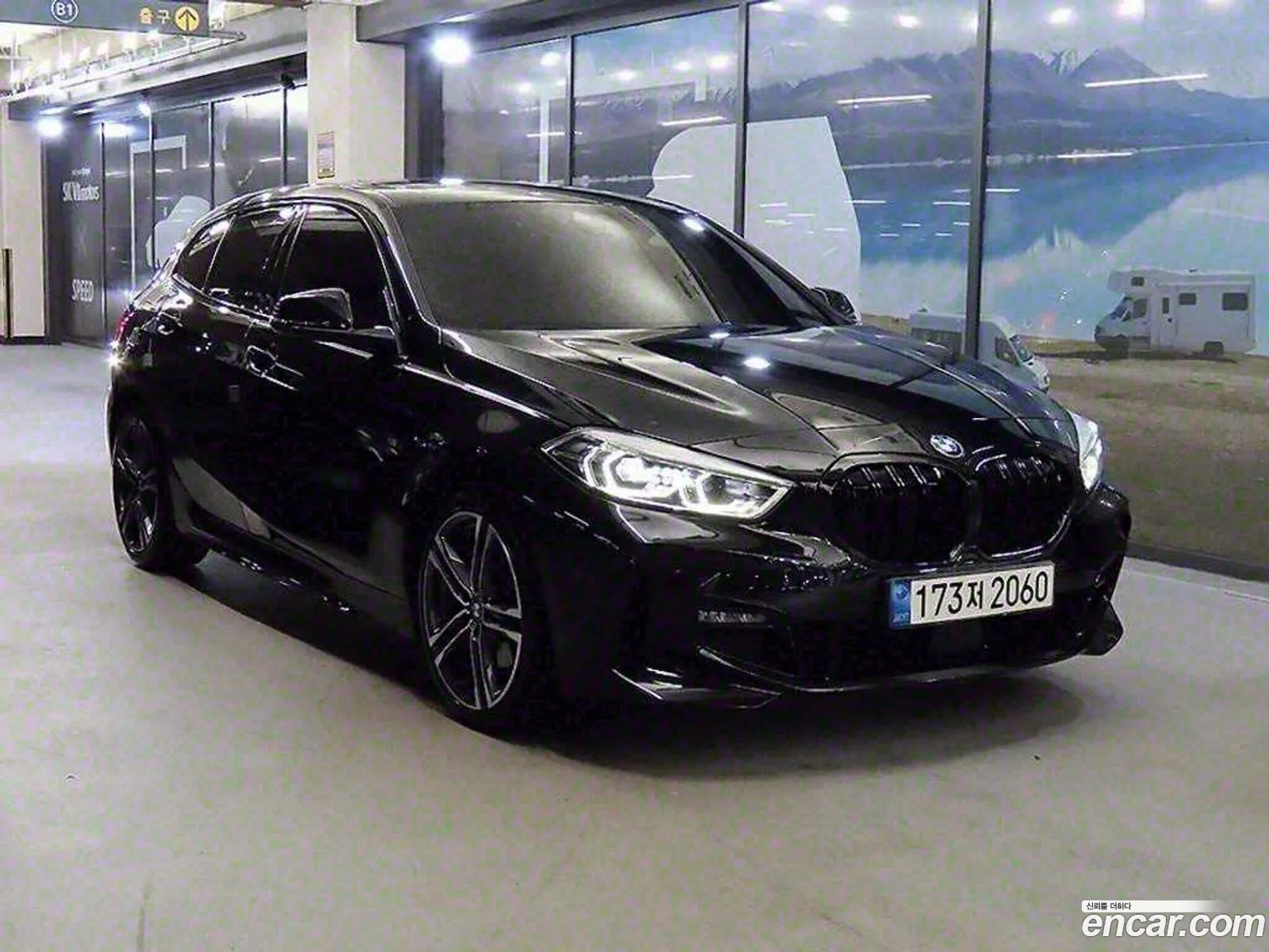 BMW 1 Series F40 118D M Sports - фотография 11808404