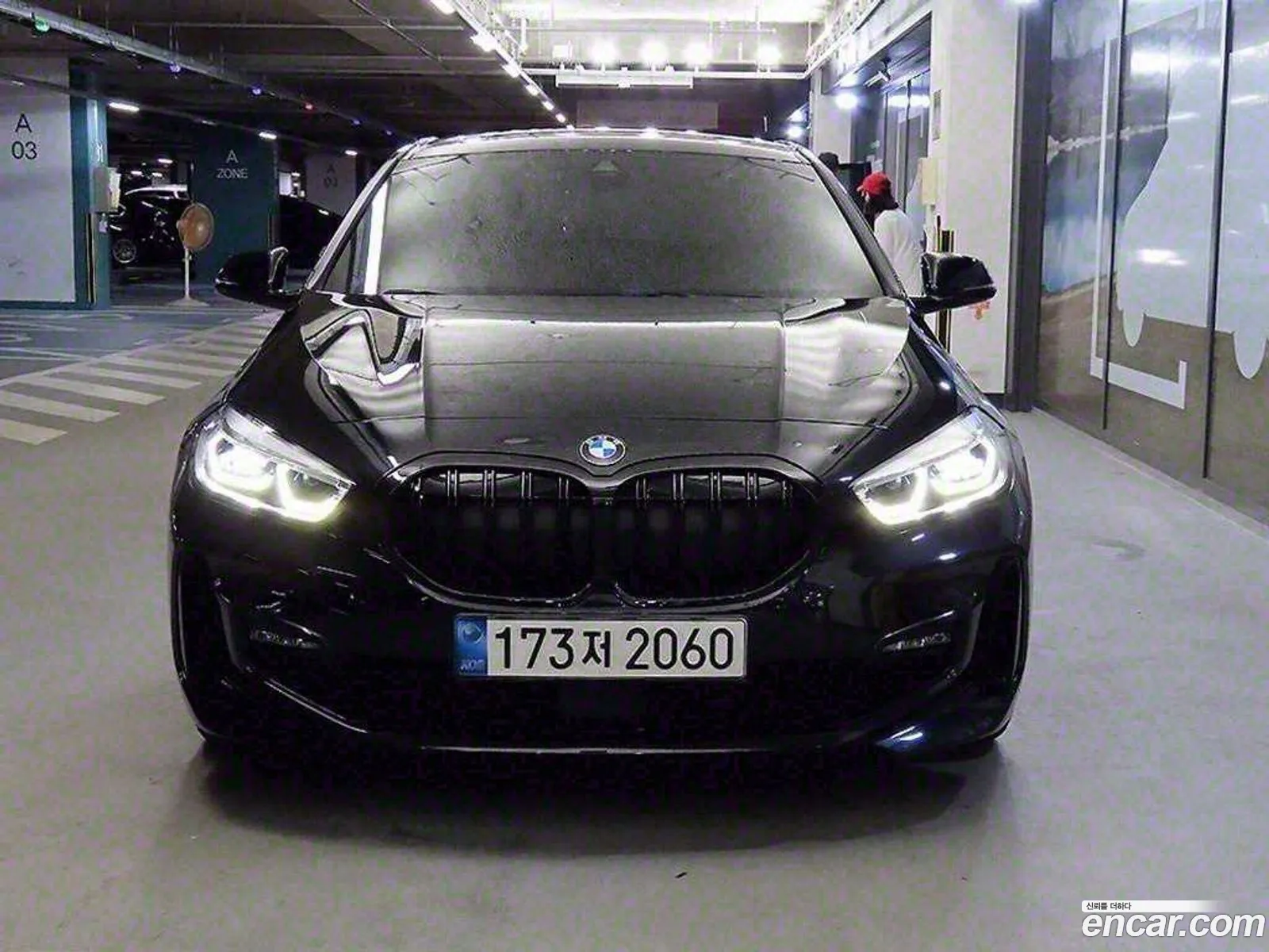 BMW 1 Series F40 118D M Sports - фотография 11808405