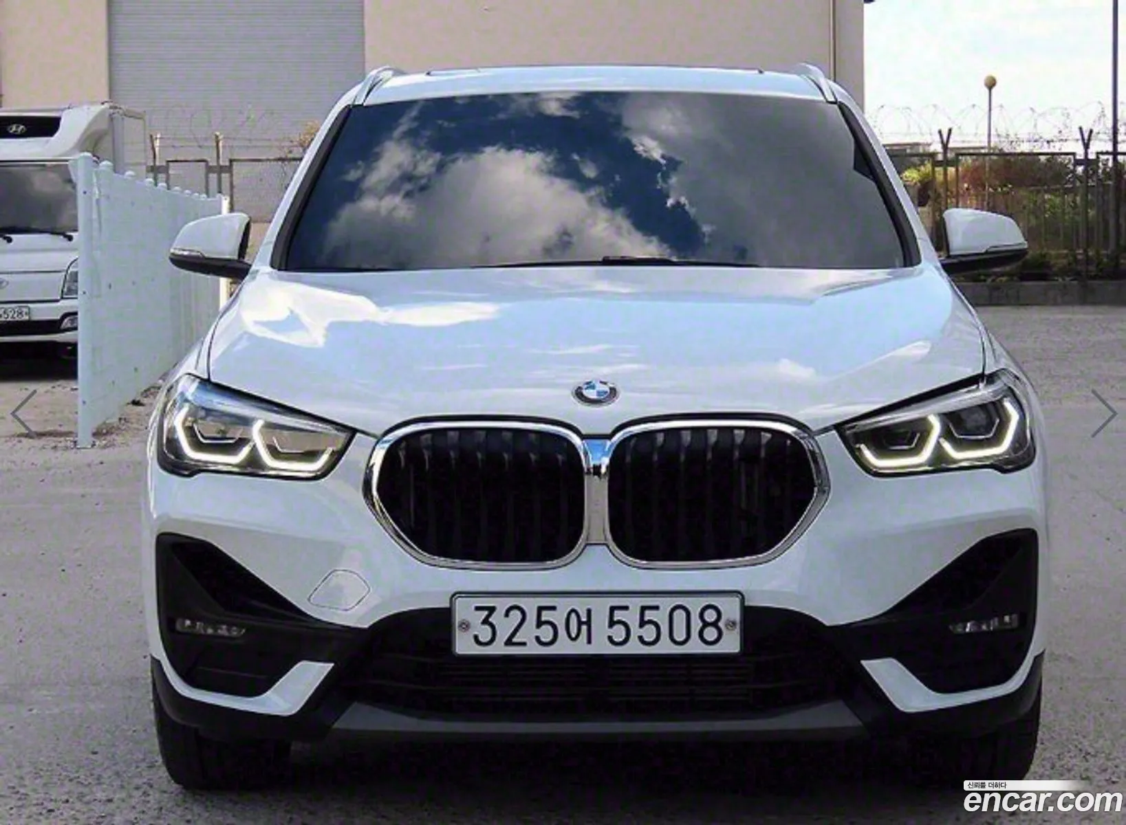 BMW X1 F48 xDrive 18D Advantage - фотография 11808417