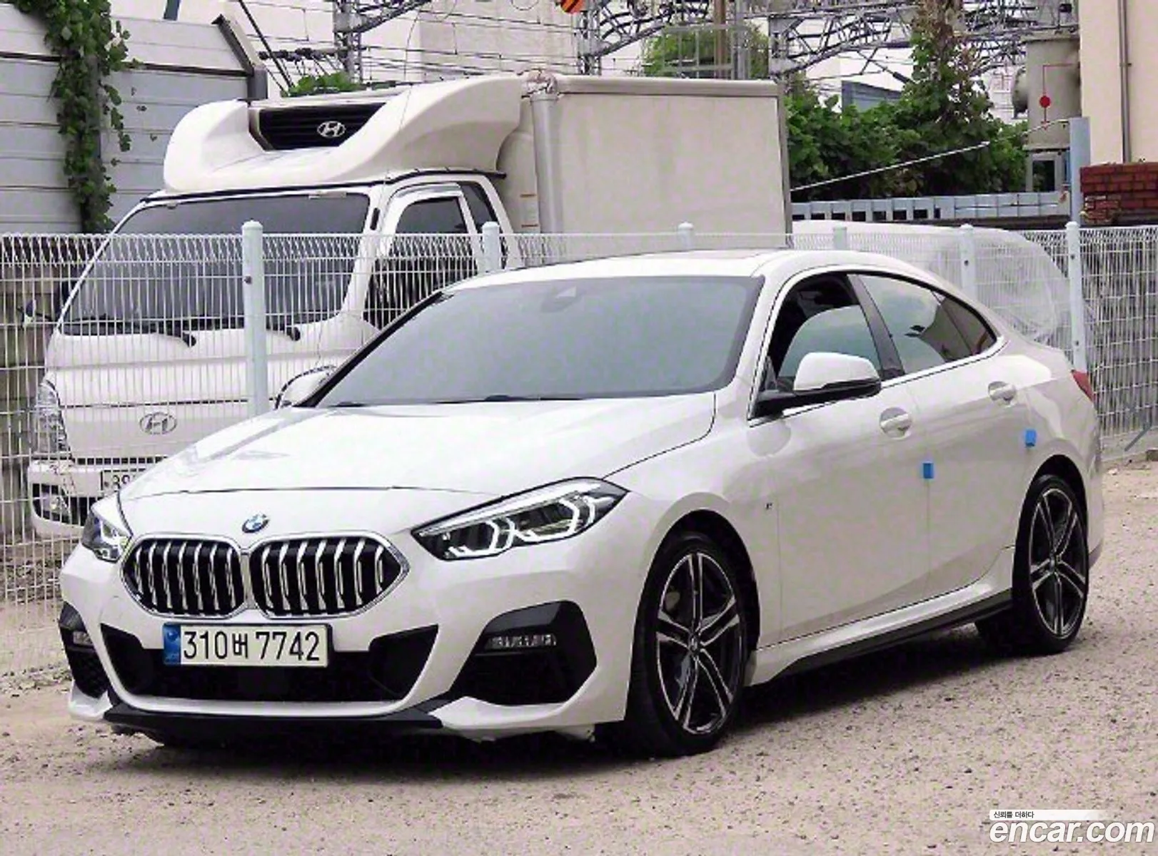 BMW 2 Series Gran Coupe F44 218D M Sports - фотография 11808435