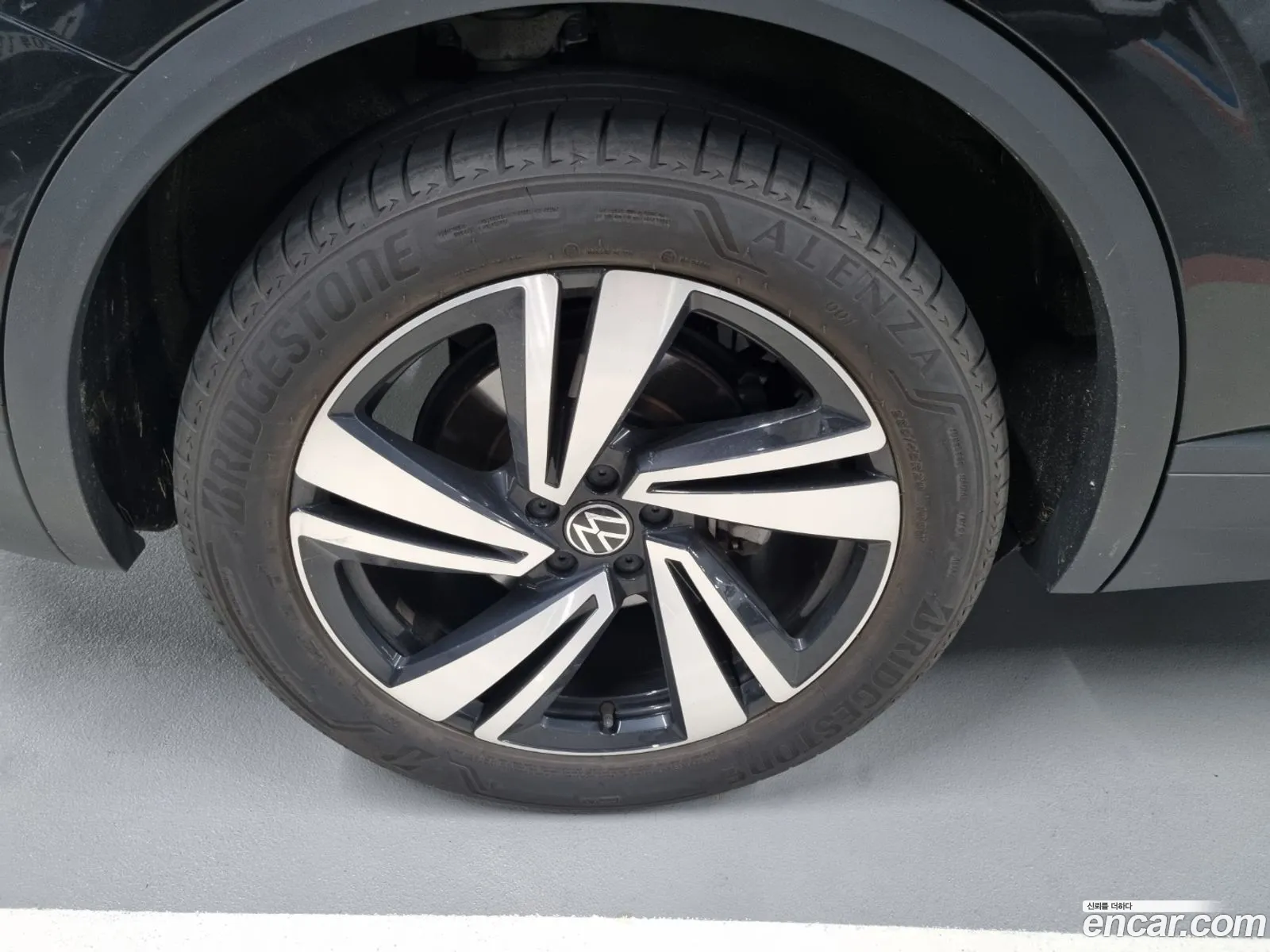 Volkswagen Touareg 3Rd Generation 30 Tdi Premium - фотография 12512619