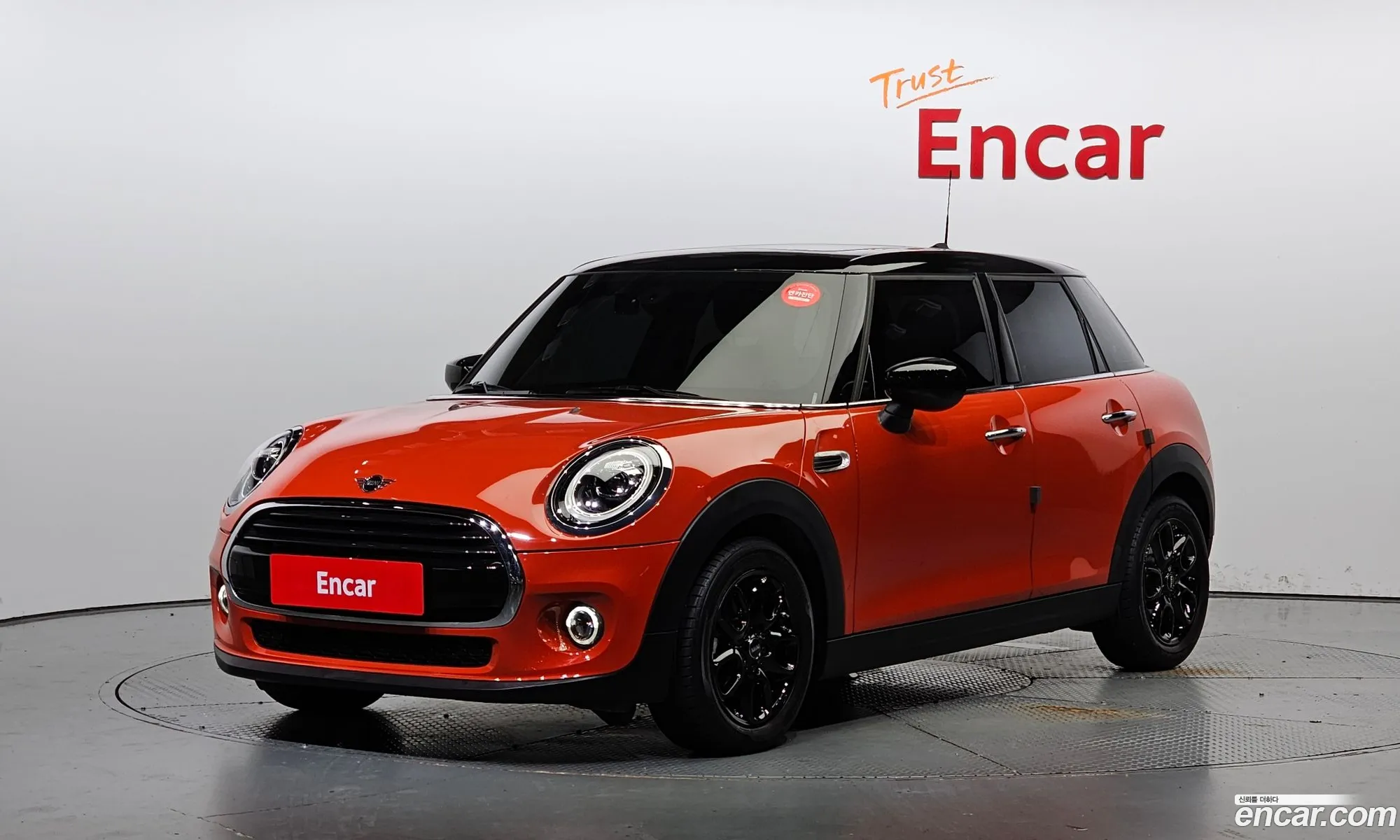 Mini Cooper 5-Door High 3Rd Generation - фотография 9970584