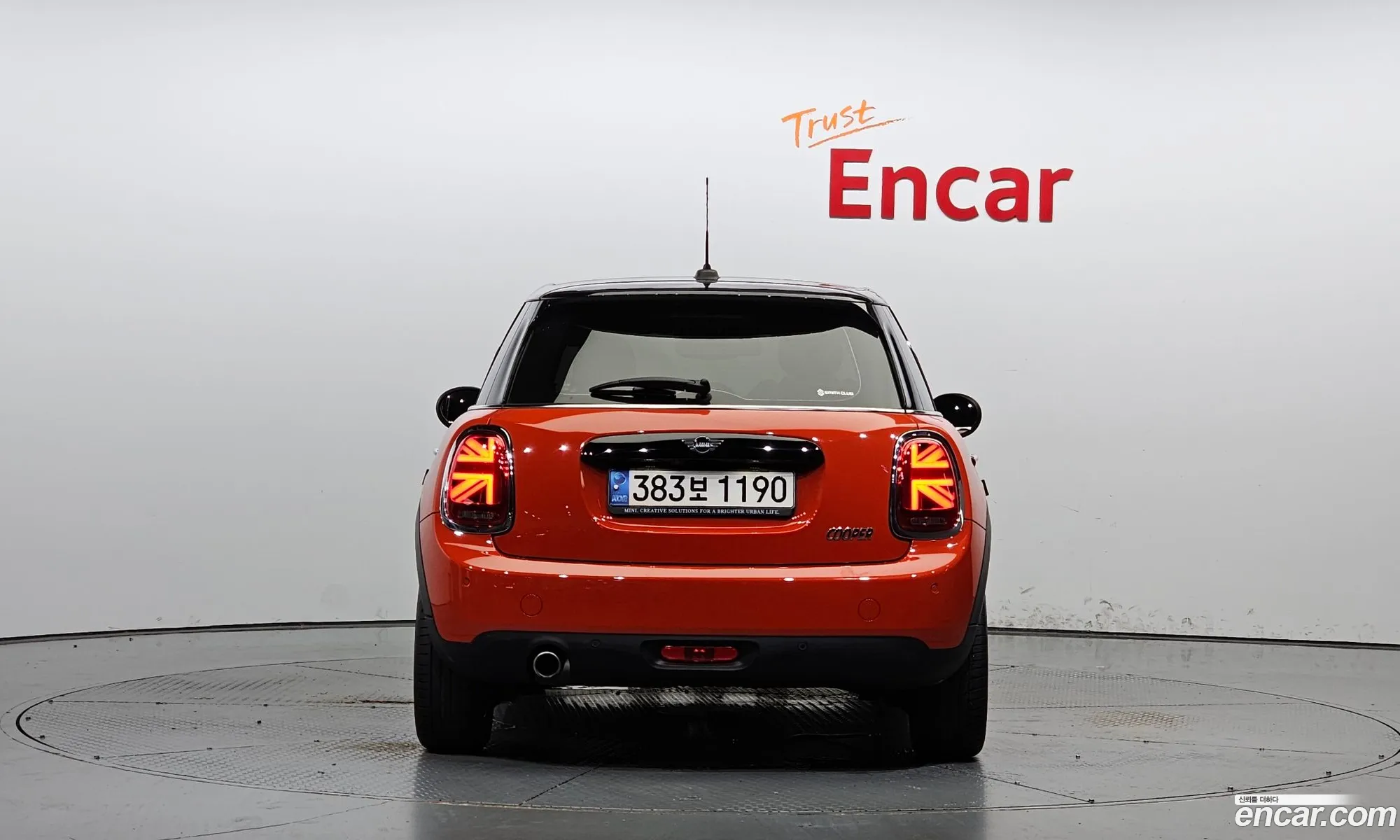 Mini Cooper 5-Door High 3Rd Generation - фотография 9970587