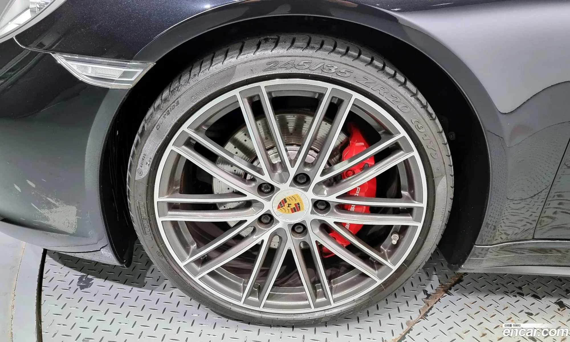 Porsche 911 Carrera 4S Cabriolet 991 - фотография 941776