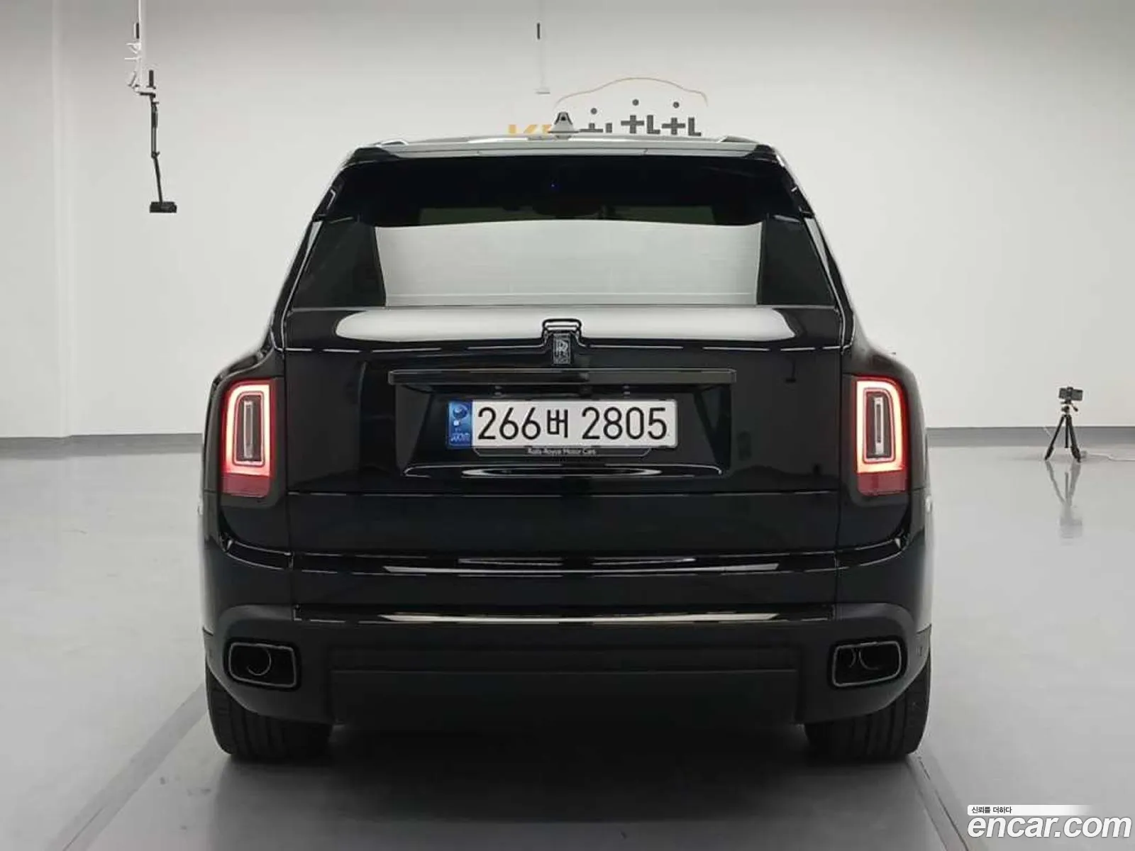Rolls-Royce Cullinan 67 V12 Black Badge - фотография 3720474
