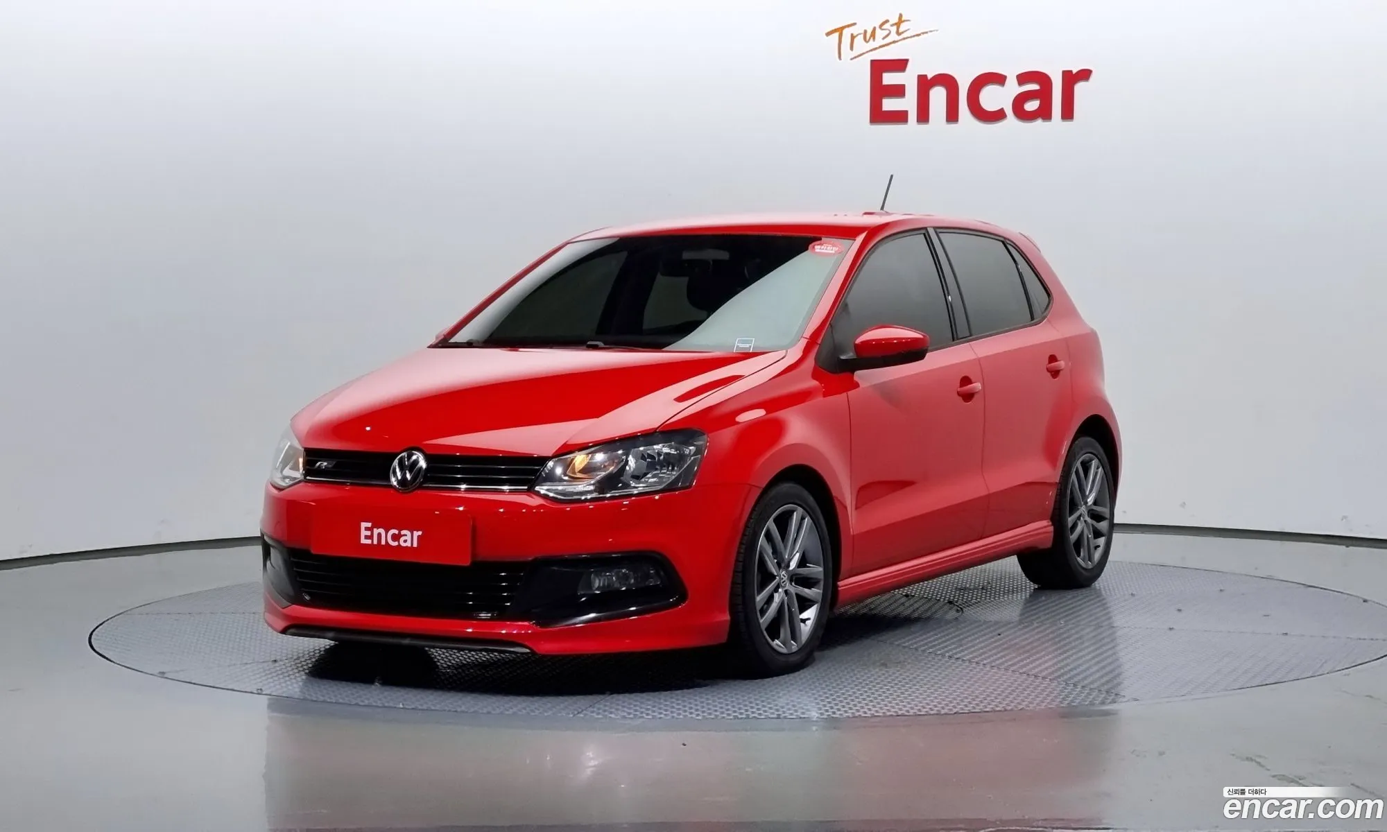 Volkswagen Polo 14 Tdi R-Line 5Th Generation - фотография 12385486