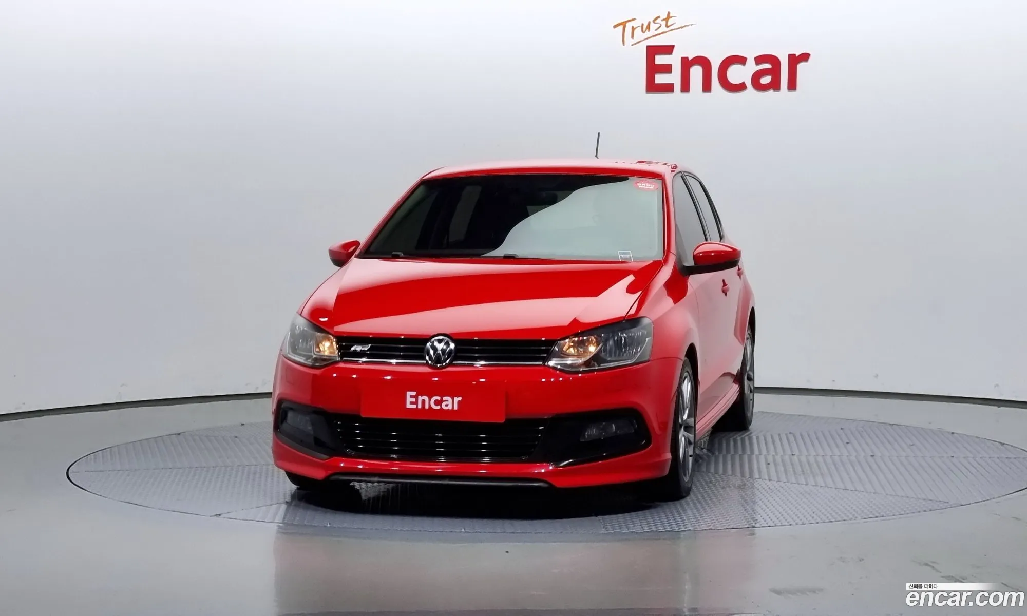 Volkswagen Polo 14 Tdi R-Line 5Th Generation - фотография 12385488