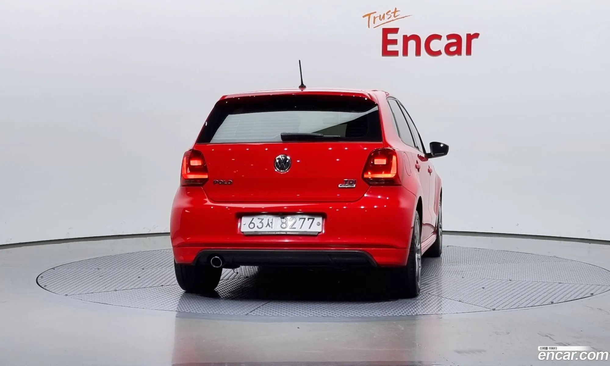 Volkswagen Polo 14 Tdi R-Line 5Th Generation - фотография 12385489