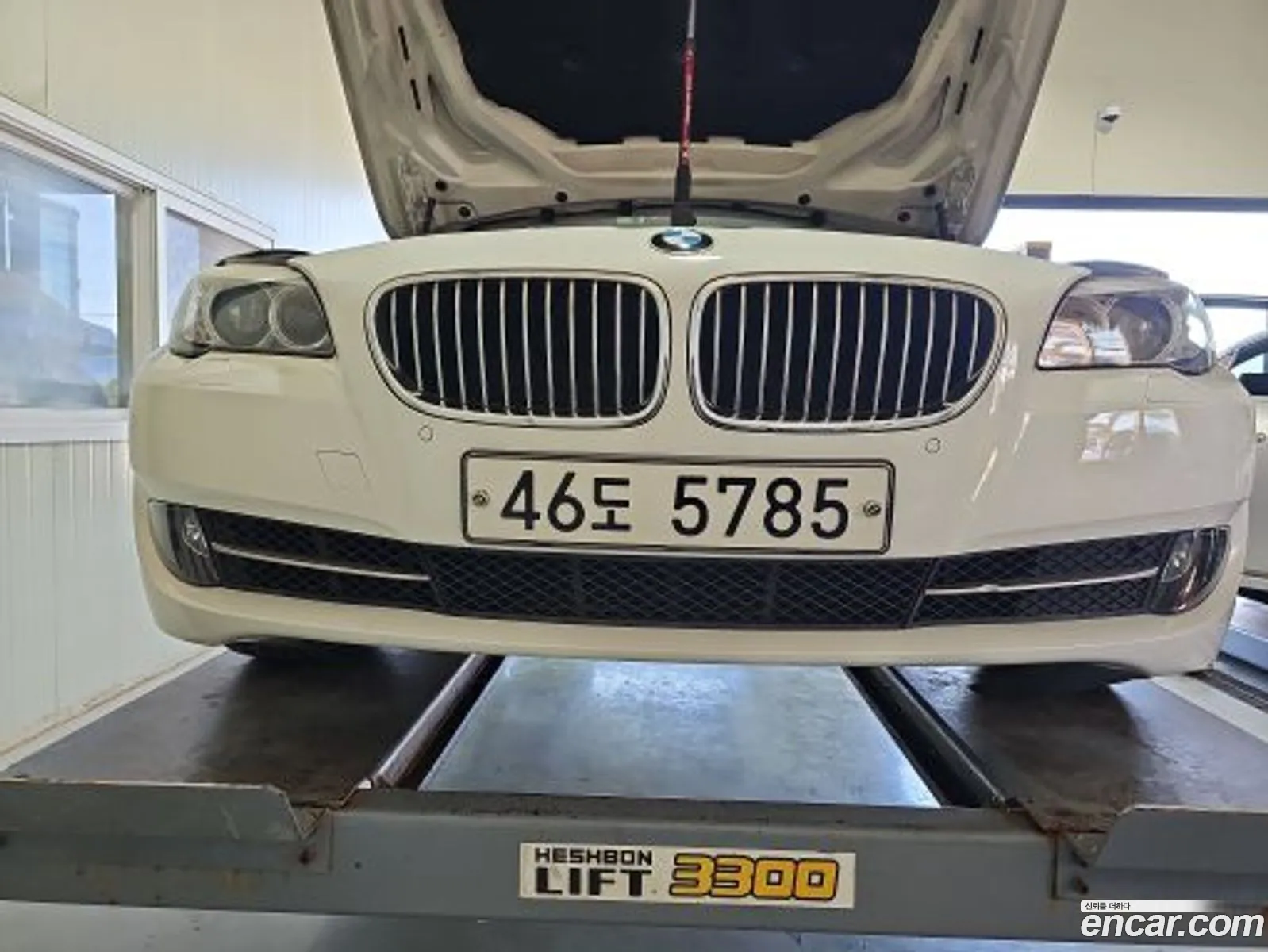 BMW 5 Series F10 528I - фотография 903491