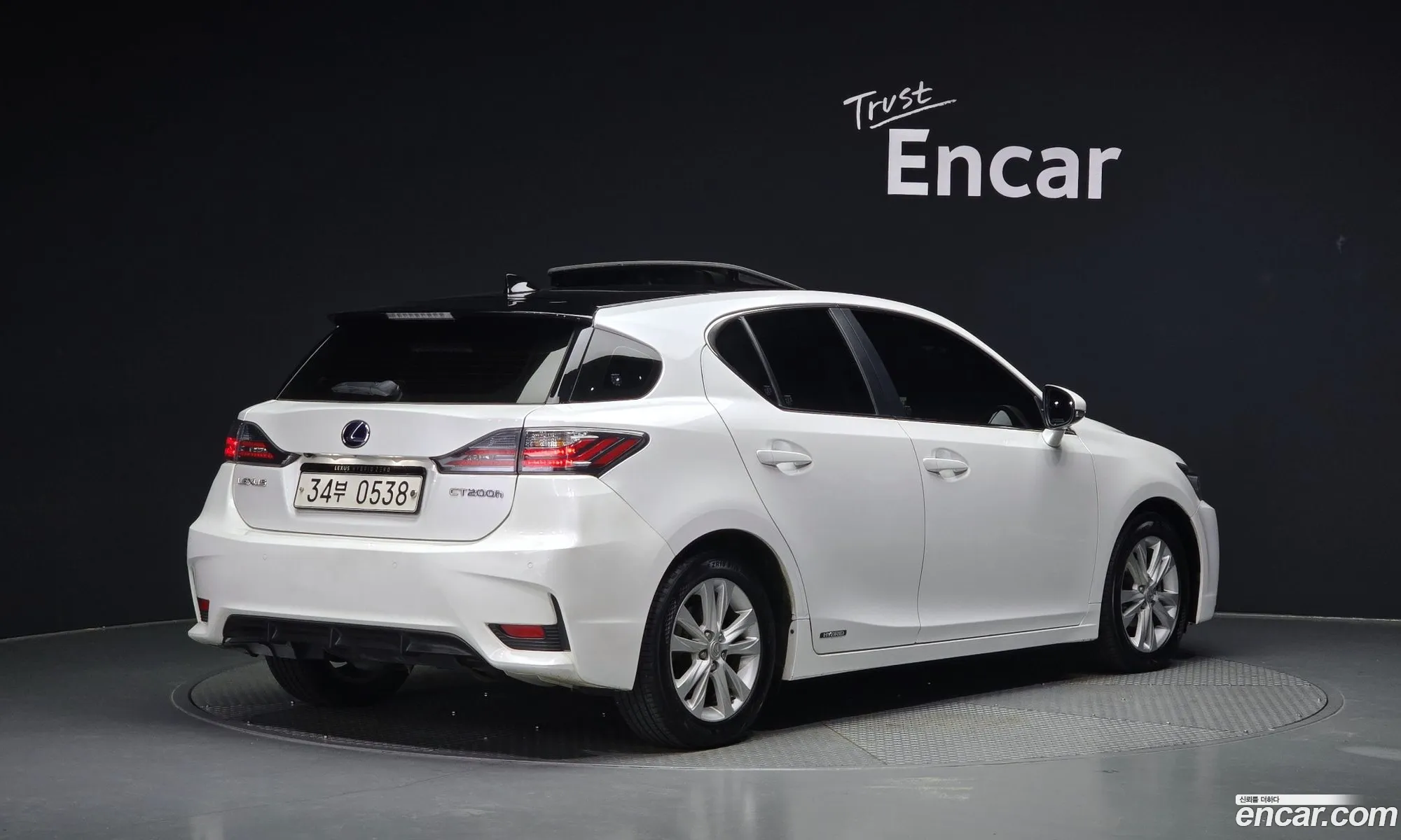 Lexus Ct200H 18 Supreme Zwa10 - фотография 6668843