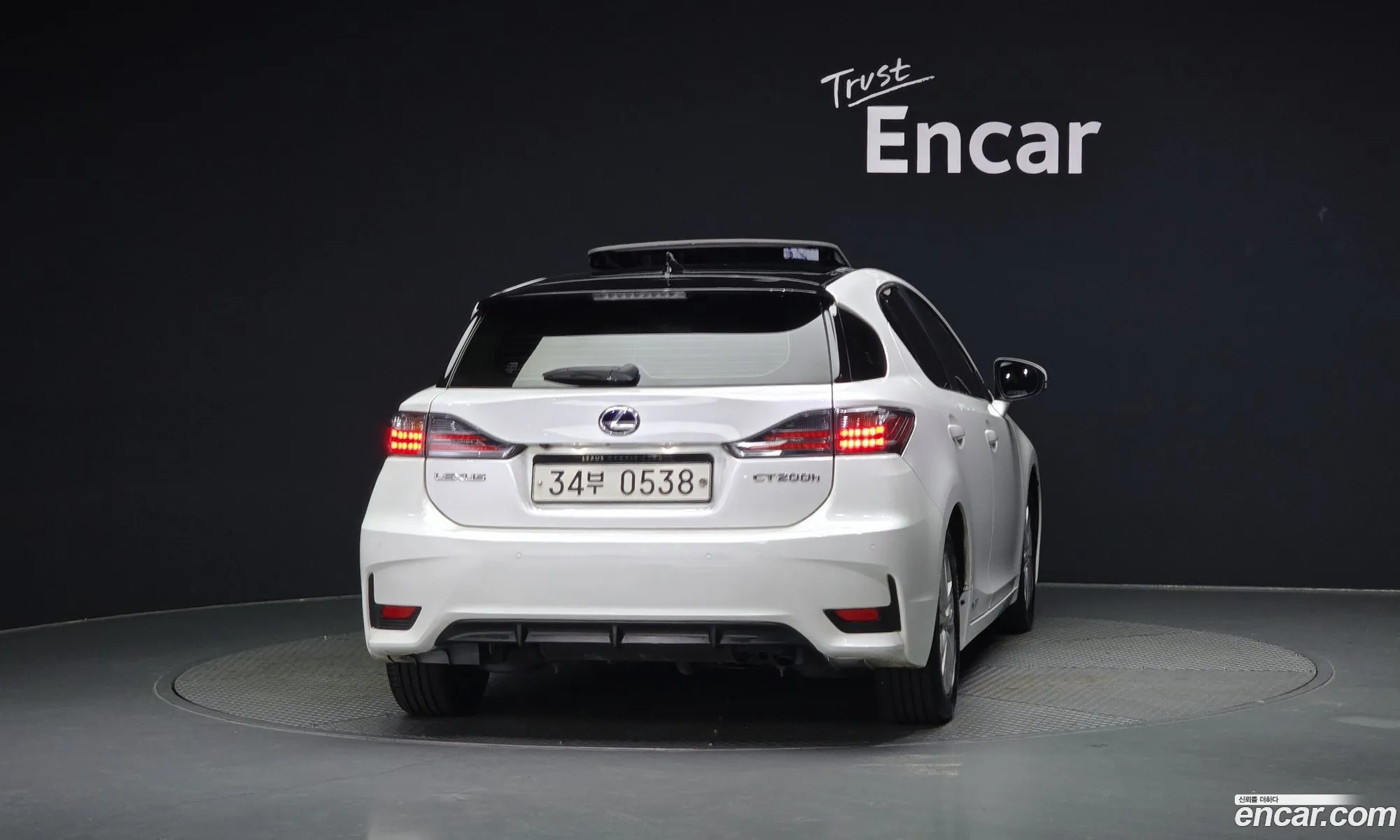 Lexus Ct200H 18 Supreme Zwa10 - фотография 6668845