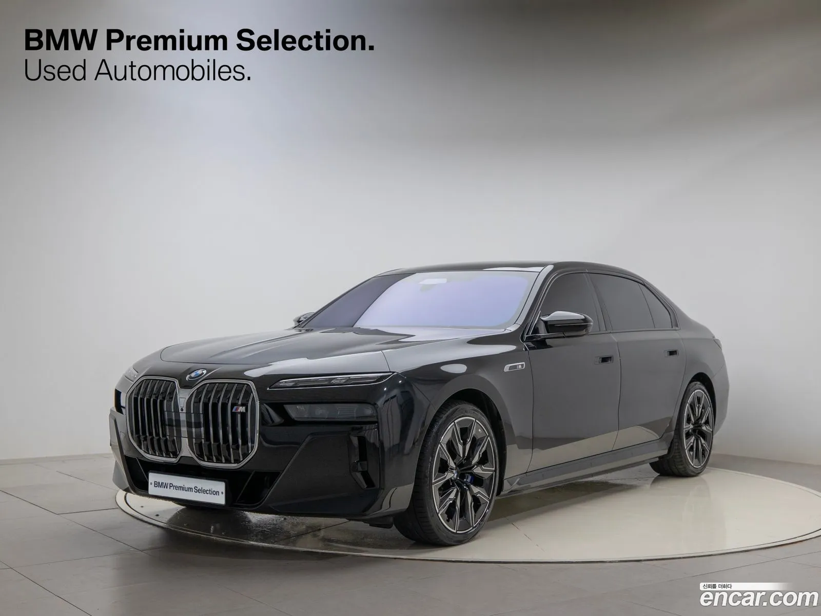 BMW I7 G70 M70 xDrive - фотография 903451