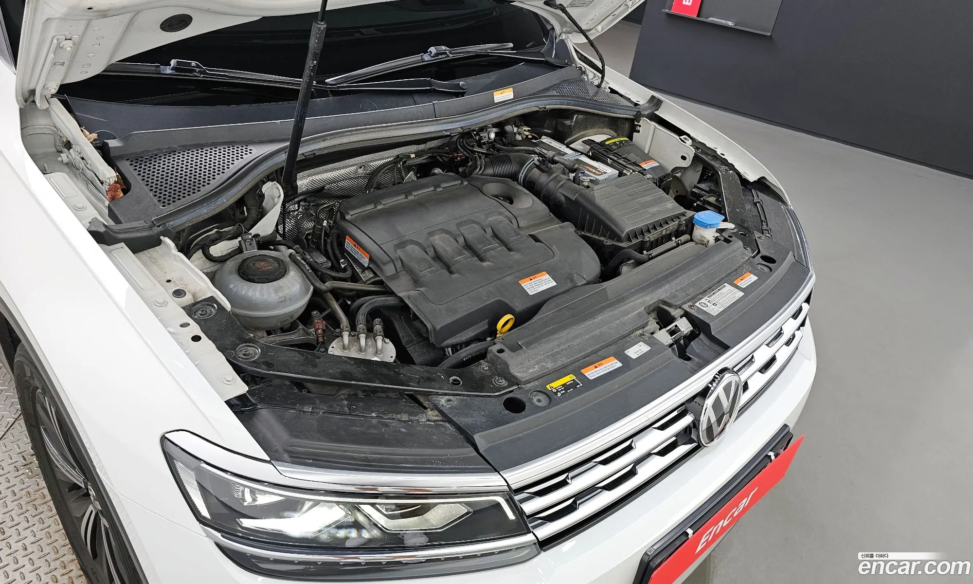 Volkswagen Tiguan 2Nd Generation 20 Tdi Prestige - фотография 12546055