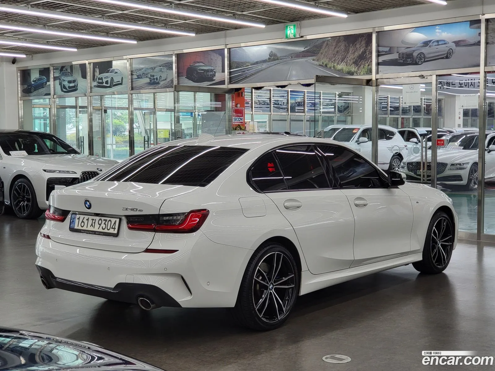 BMW 3 Series G20 330E M Sports - фотография 926365