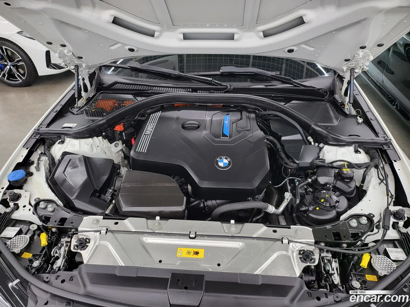 BMW 3 Series G20 330E M Sports - фотография 926369