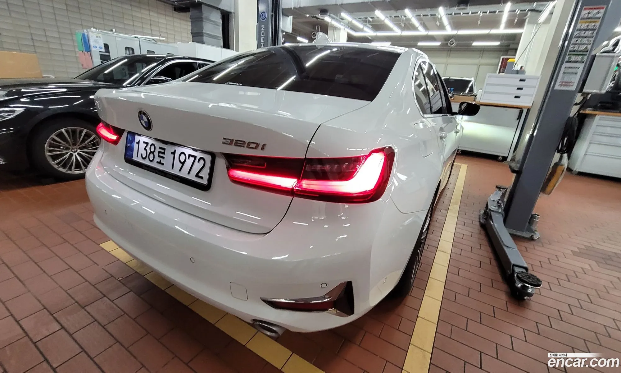 BMW 3 Series G20 320I Luxury - фотография 926341