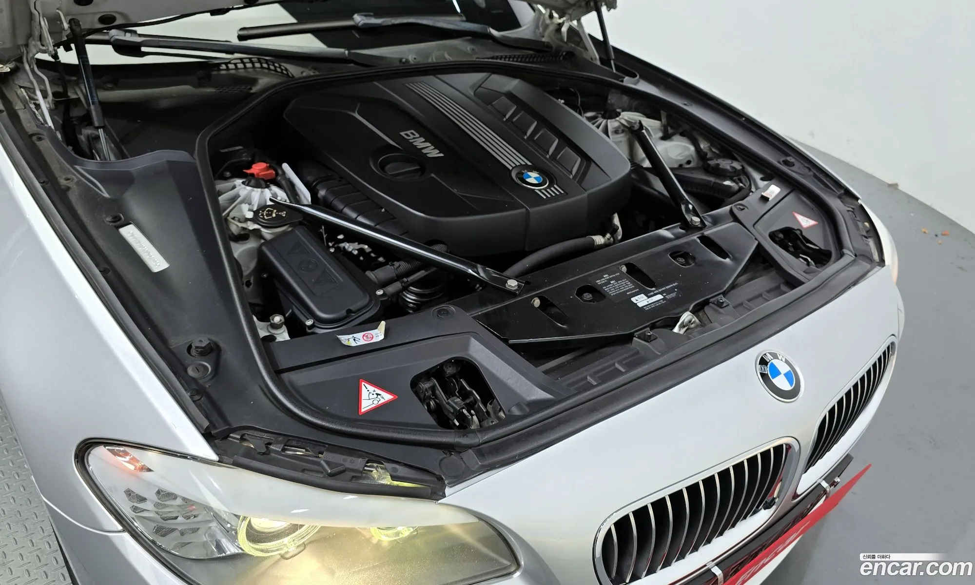 BMW 5 Series F10 520D - фотография 927101
