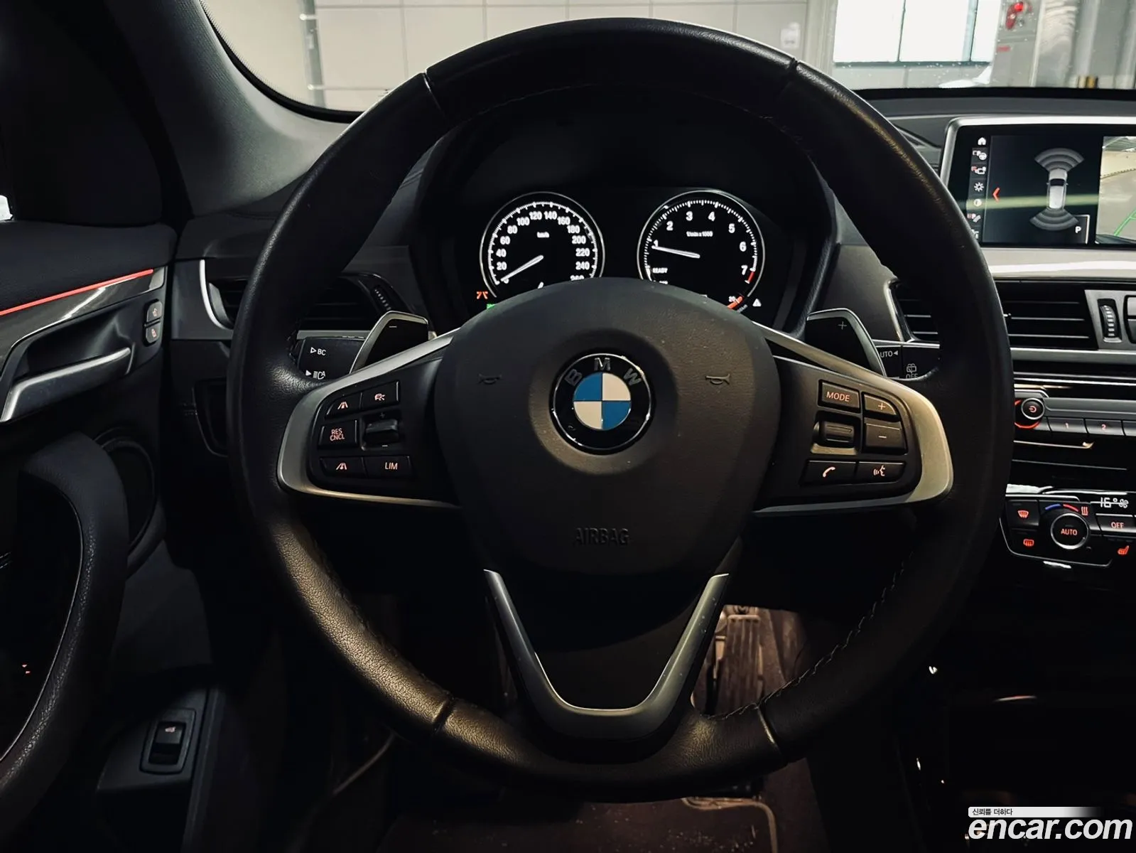 BMW X1 F48 xDrive 20I Advantage - фотография 11788239