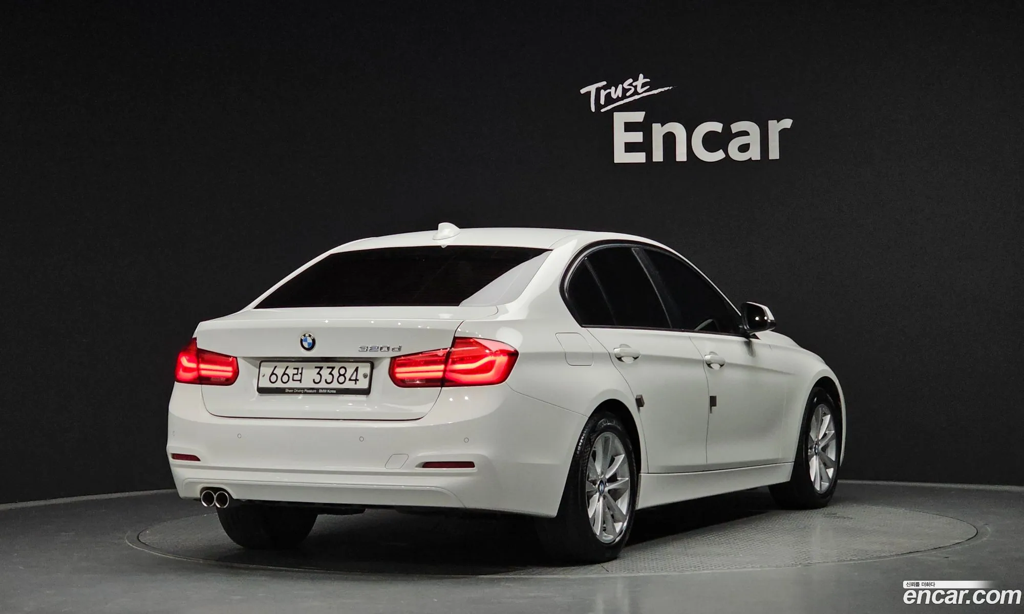 BMW 3 Series F30 320D - фотография 926329