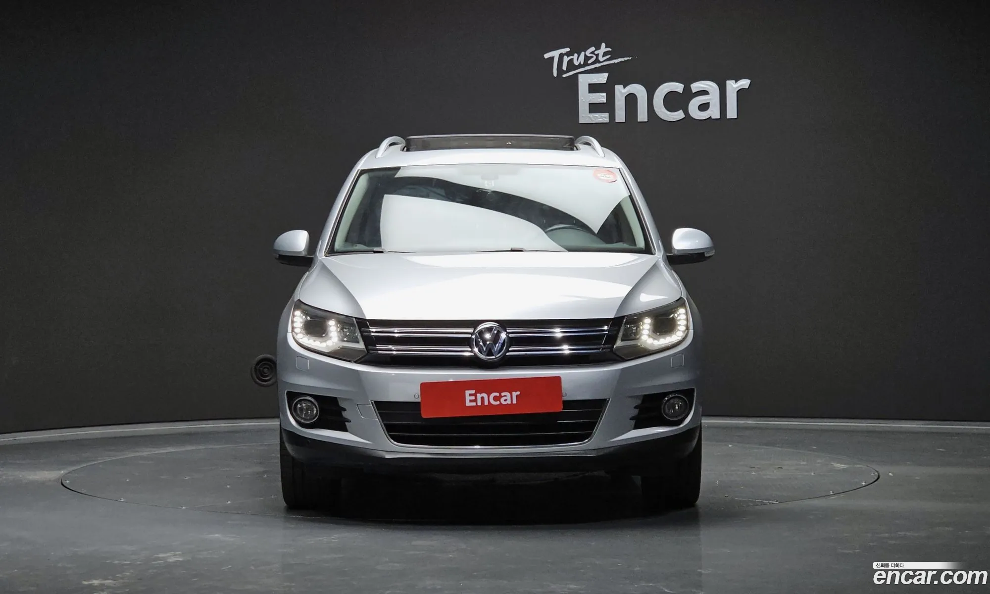 Volkswagen New Tiguan 20 Tdi Premium 5N - фотография 12497389