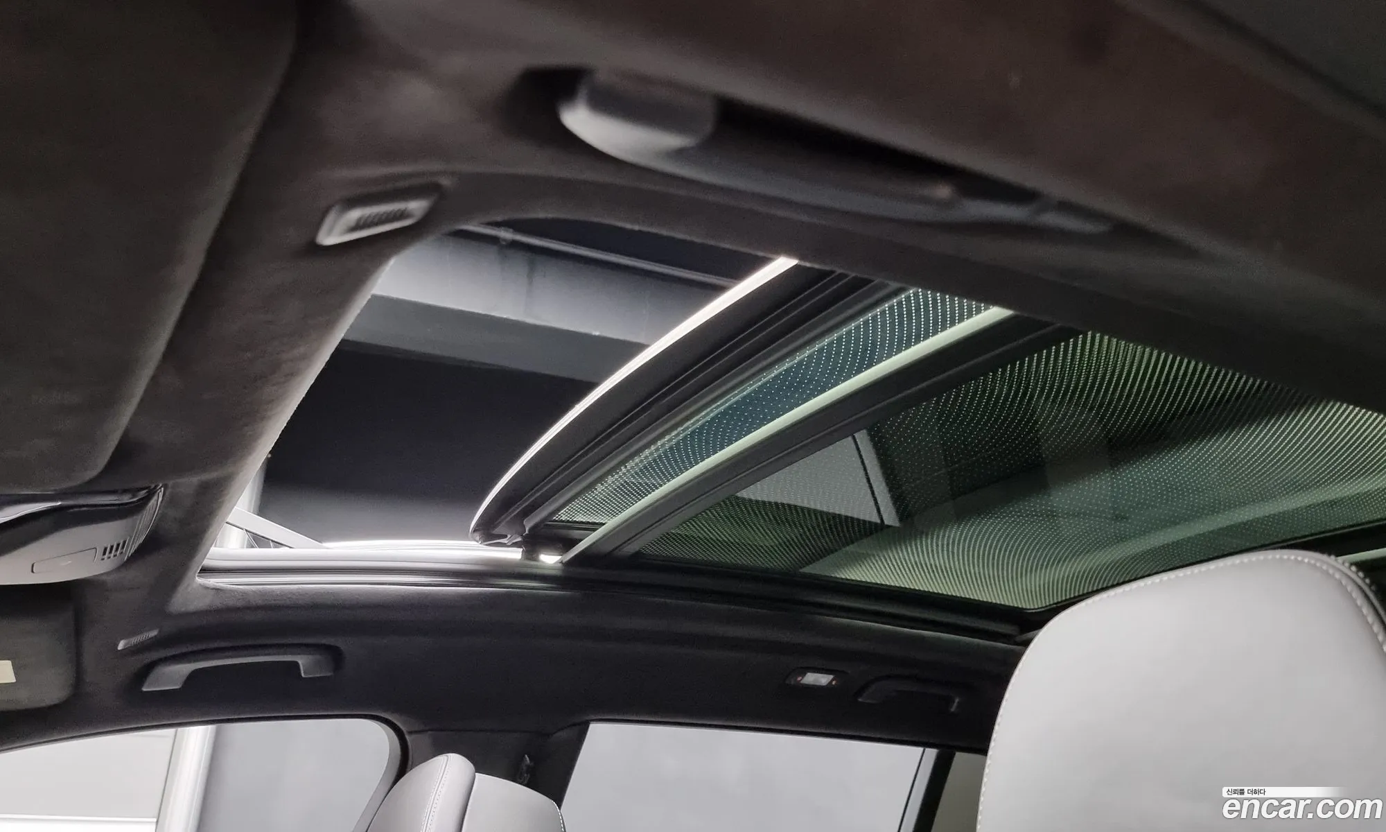 X7 G07xDrive 40D Design Pure Excellence 7-Seater - фотография 19054245