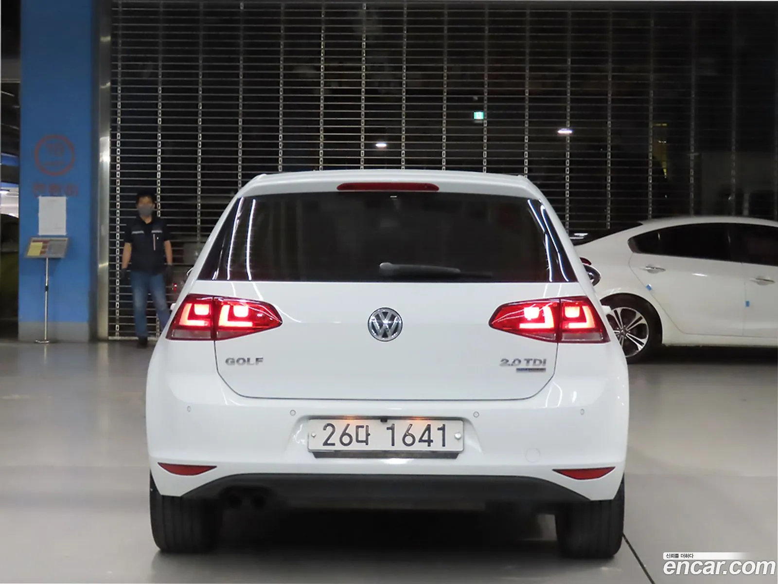 Volkswagen Golf 7Th Generation 20 Tdi - фотография 12561593