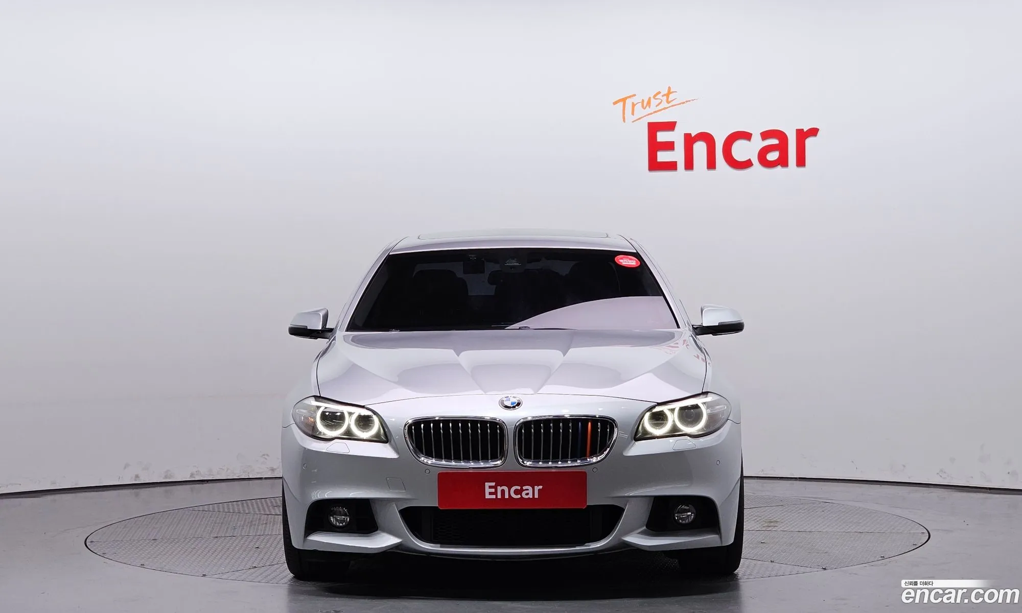 BMW 5 Series F10 528I M Aerodynamics - фотография 11612215