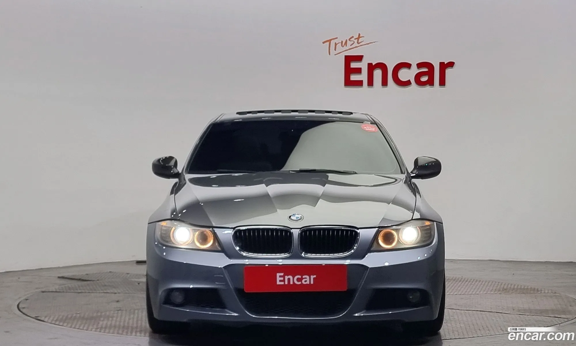 BMW 3 Series E90 320D Sedan - фотография 12433275