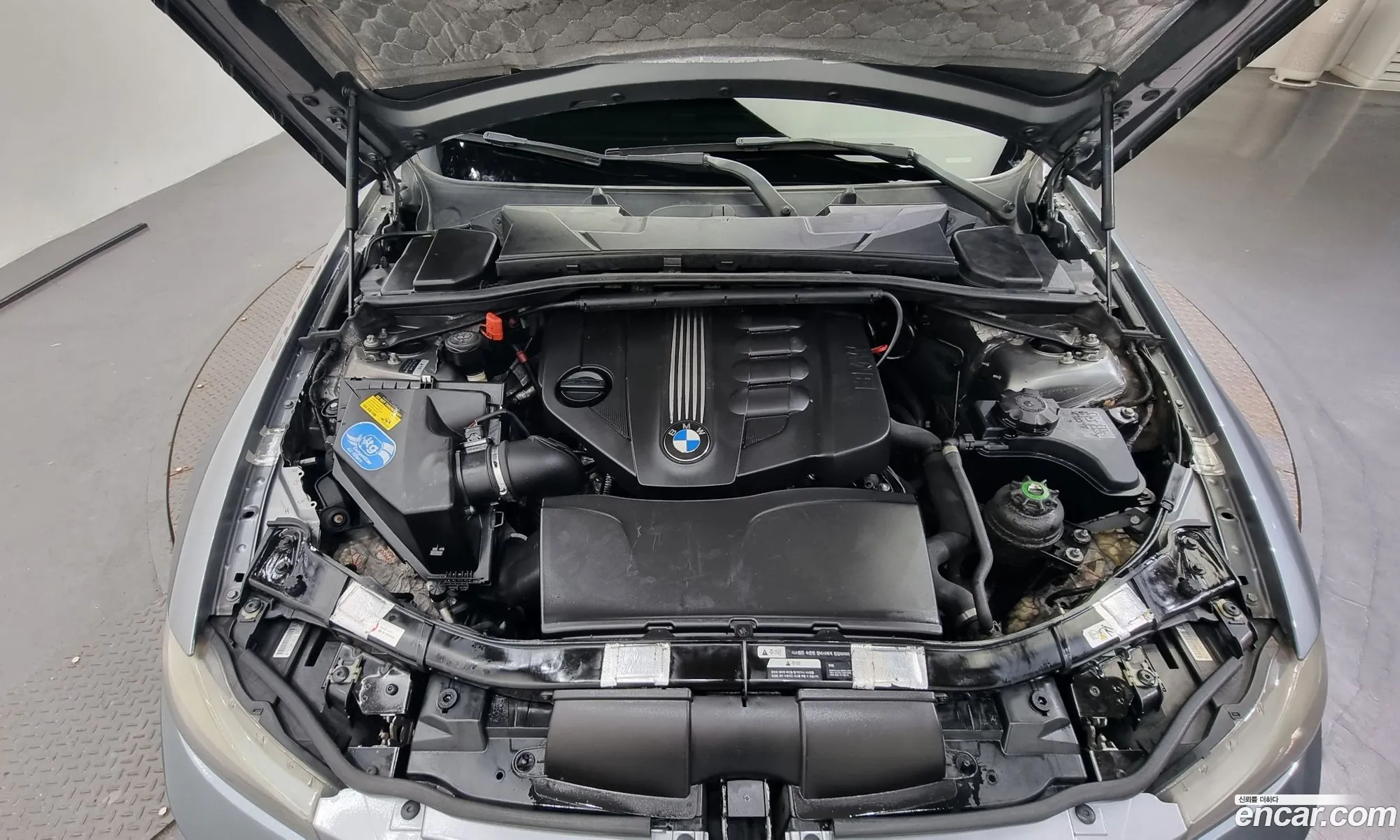 BMW 3 Series E90 320D Sedan - фотография 12433278